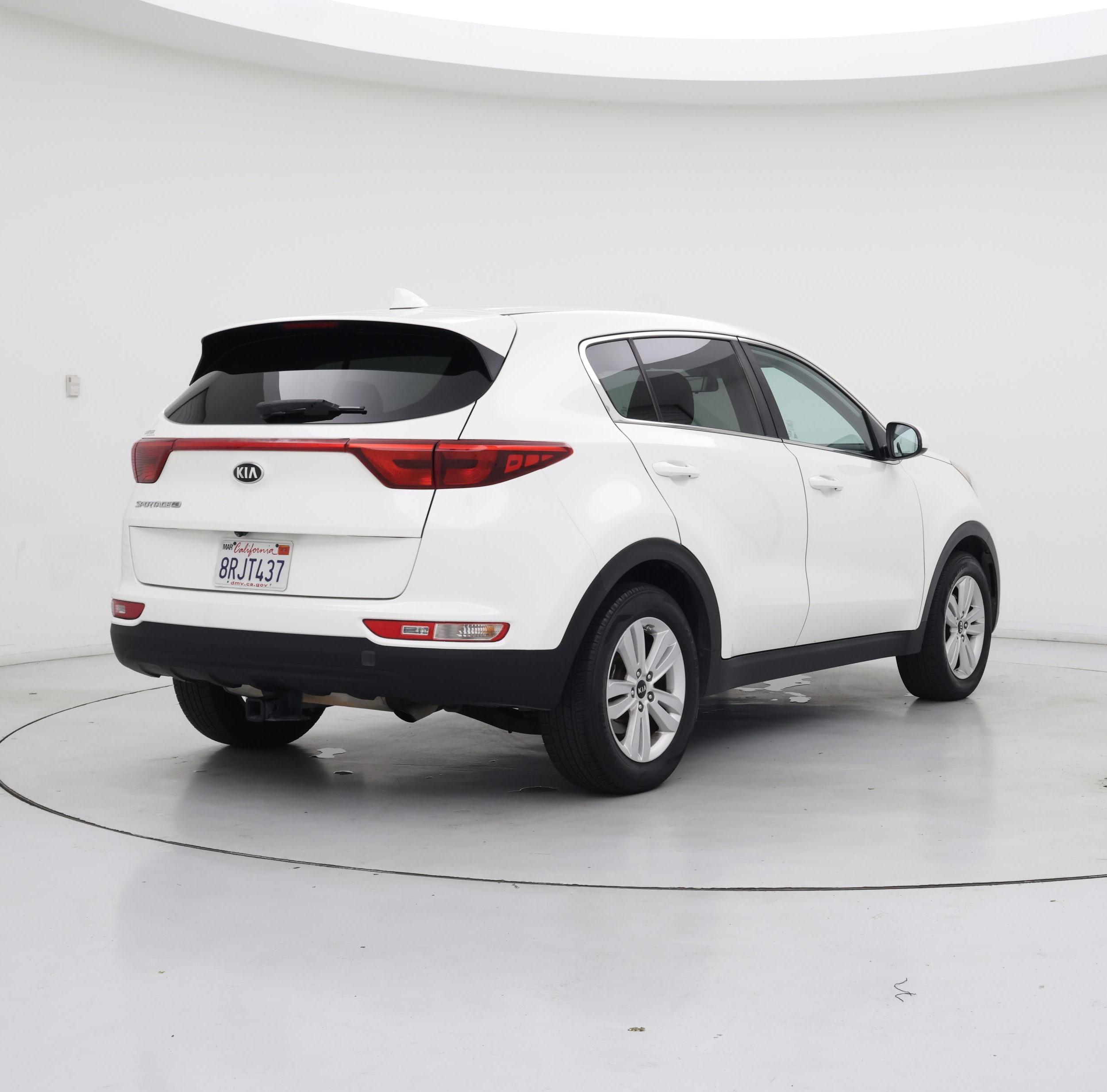 Thumbnail: 2019 Kia Sportage - 8