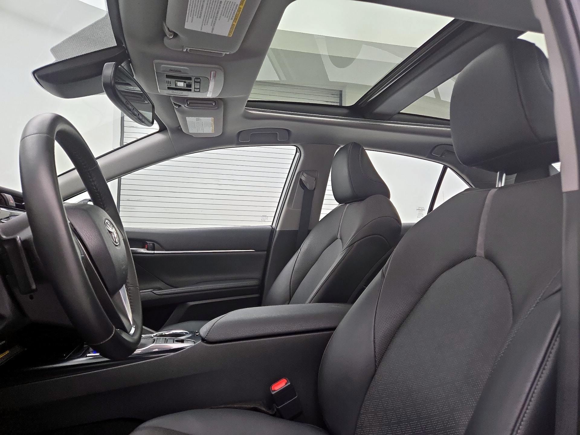 Thumbnail: 2020 Toyota Camry - 20