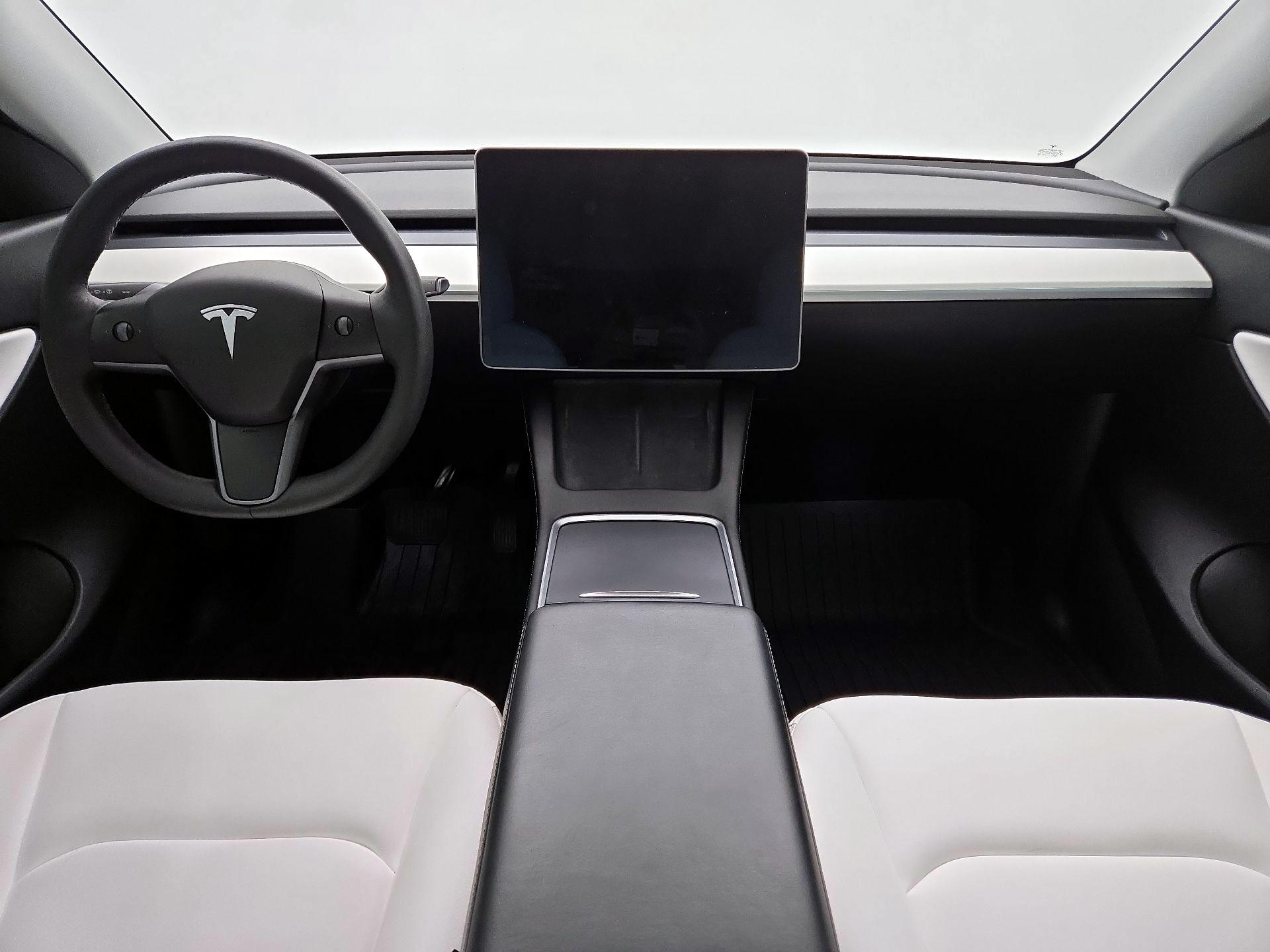Thumbnail: 2021 Tesla Model Y - 9