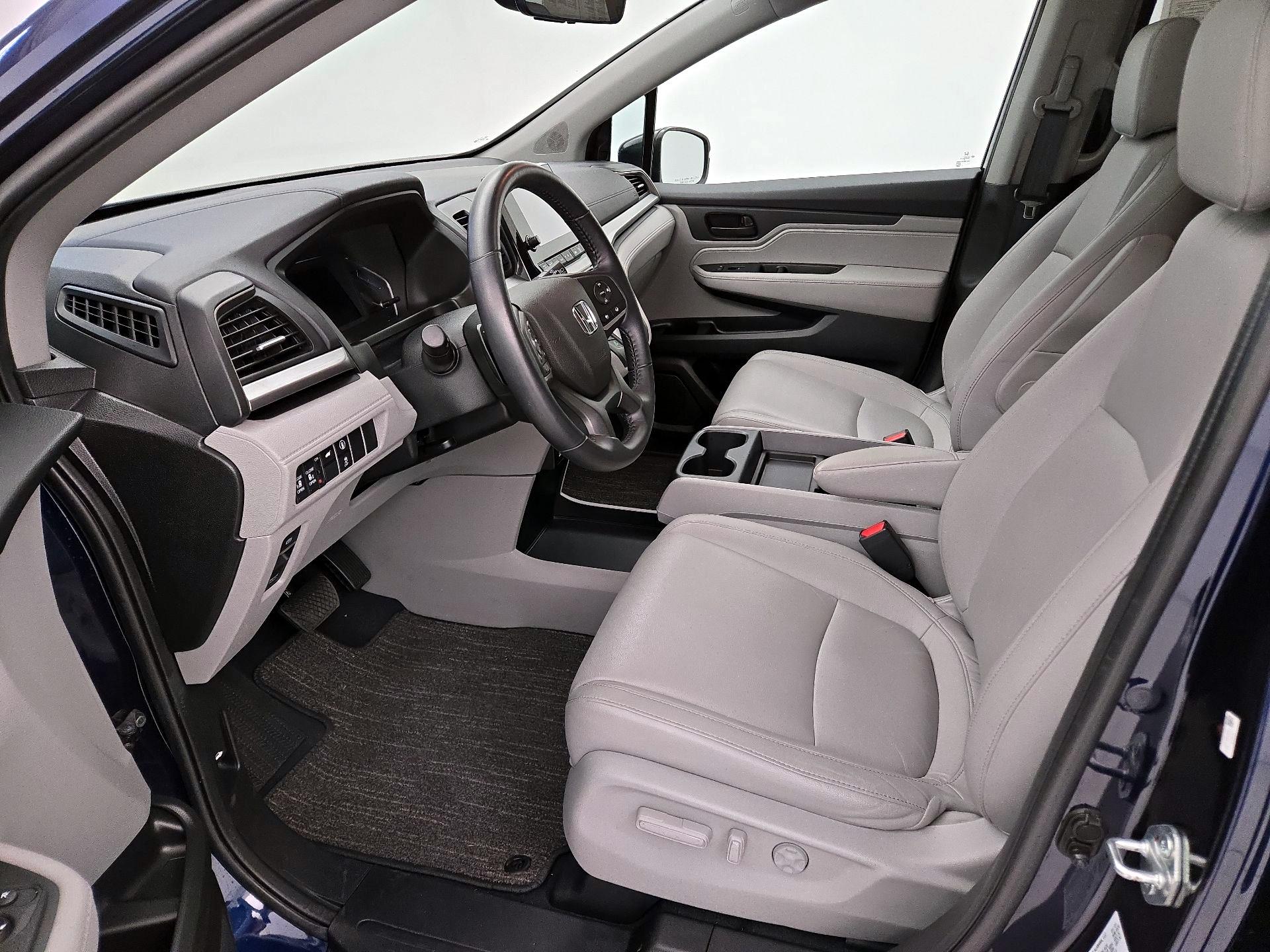 Thumbnail: 2022 Honda Odyssey - 11