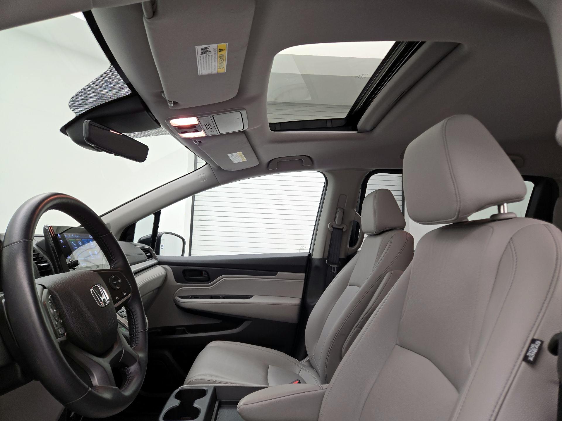 Thumbnail: 2022 Honda Odyssey - 19