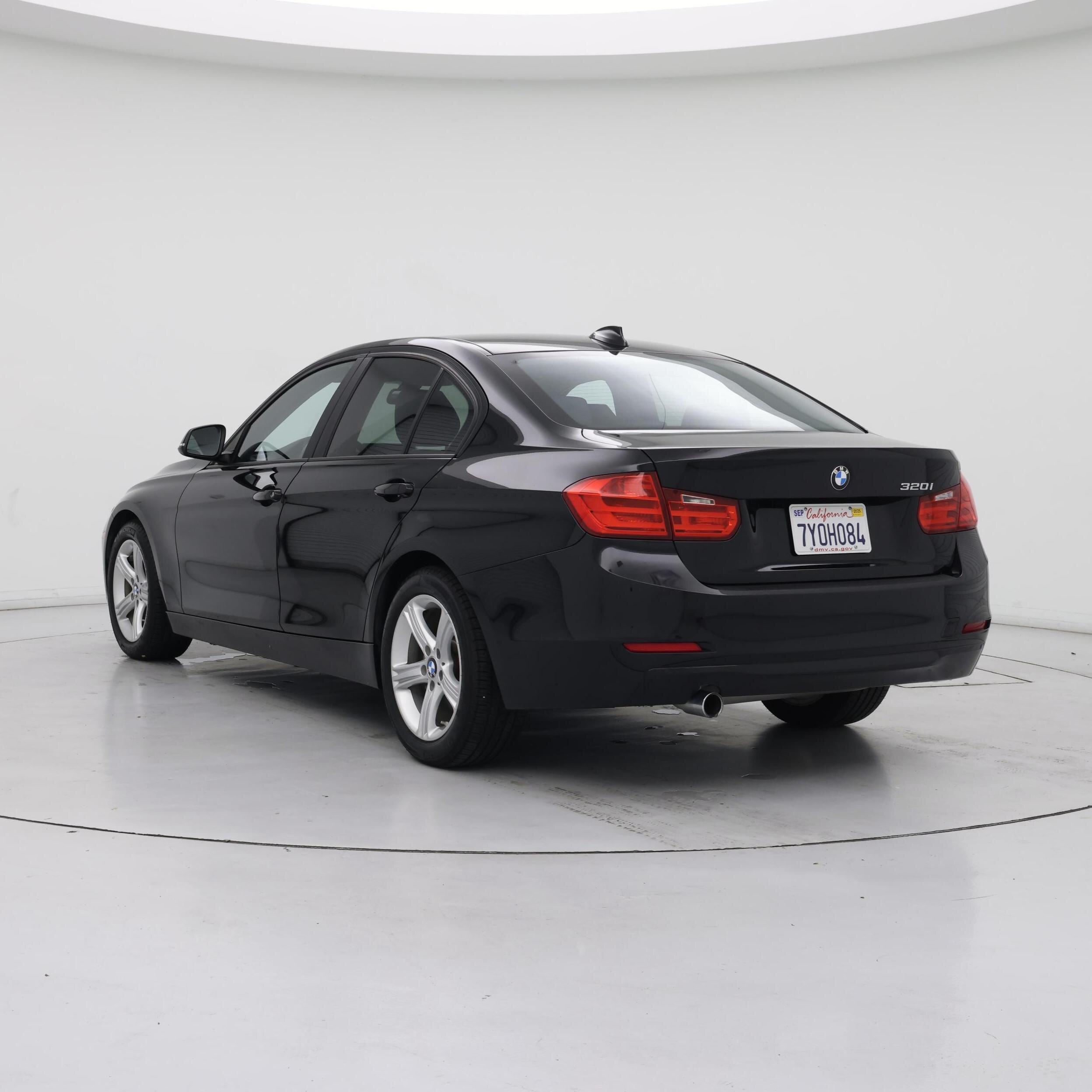 Thumbnail: 2015 BMW 3 Series - 2