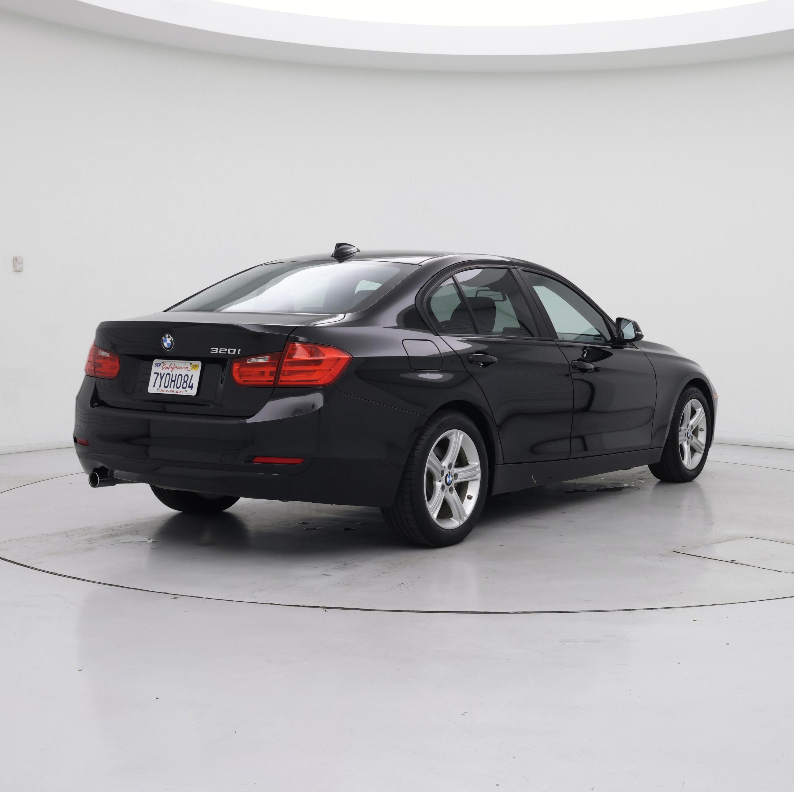 Thumbnail: 2015 BMW 3 Series - 8