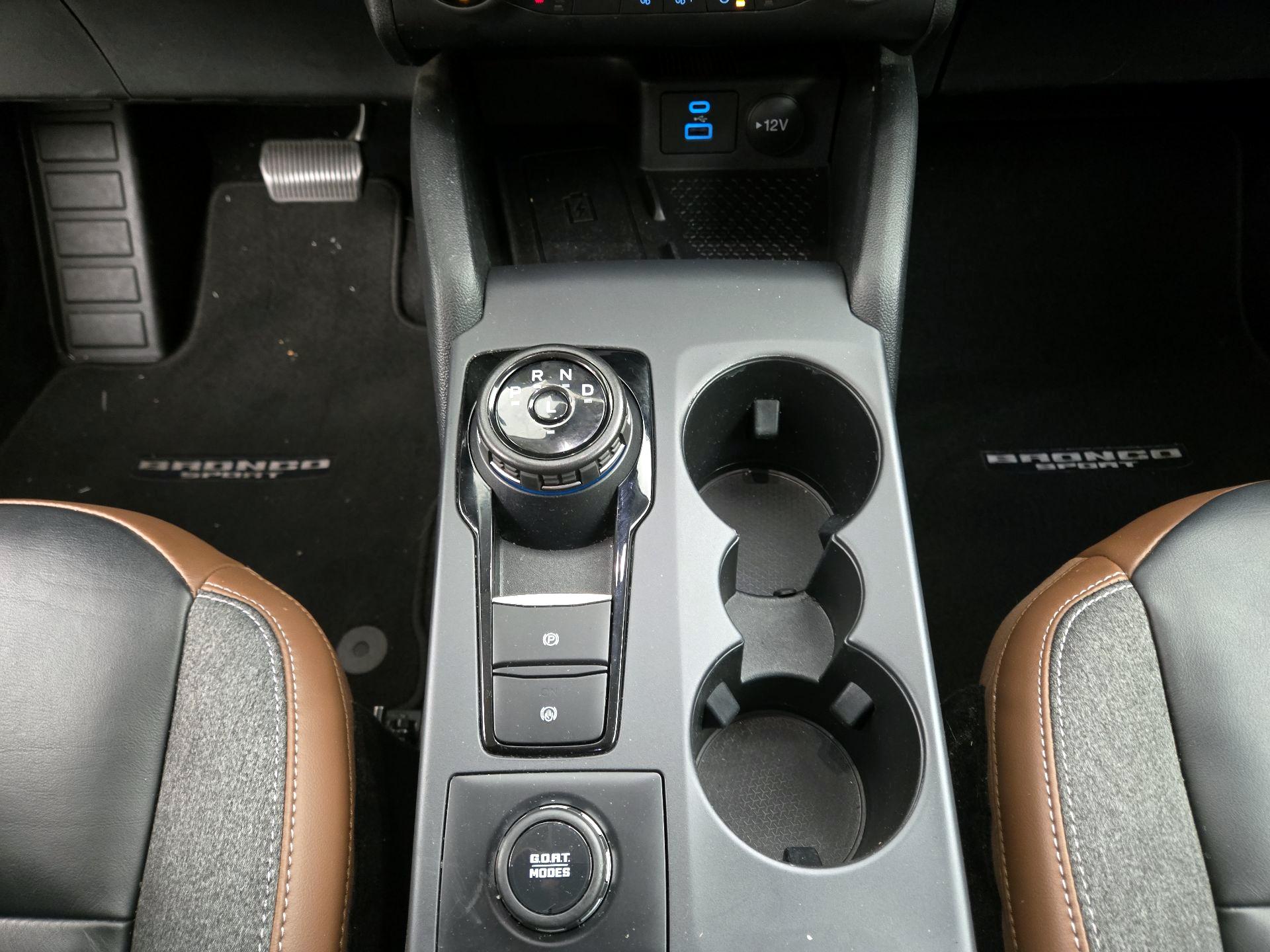 Thumbnail: 2022 Ford Bronco Sport - 17
