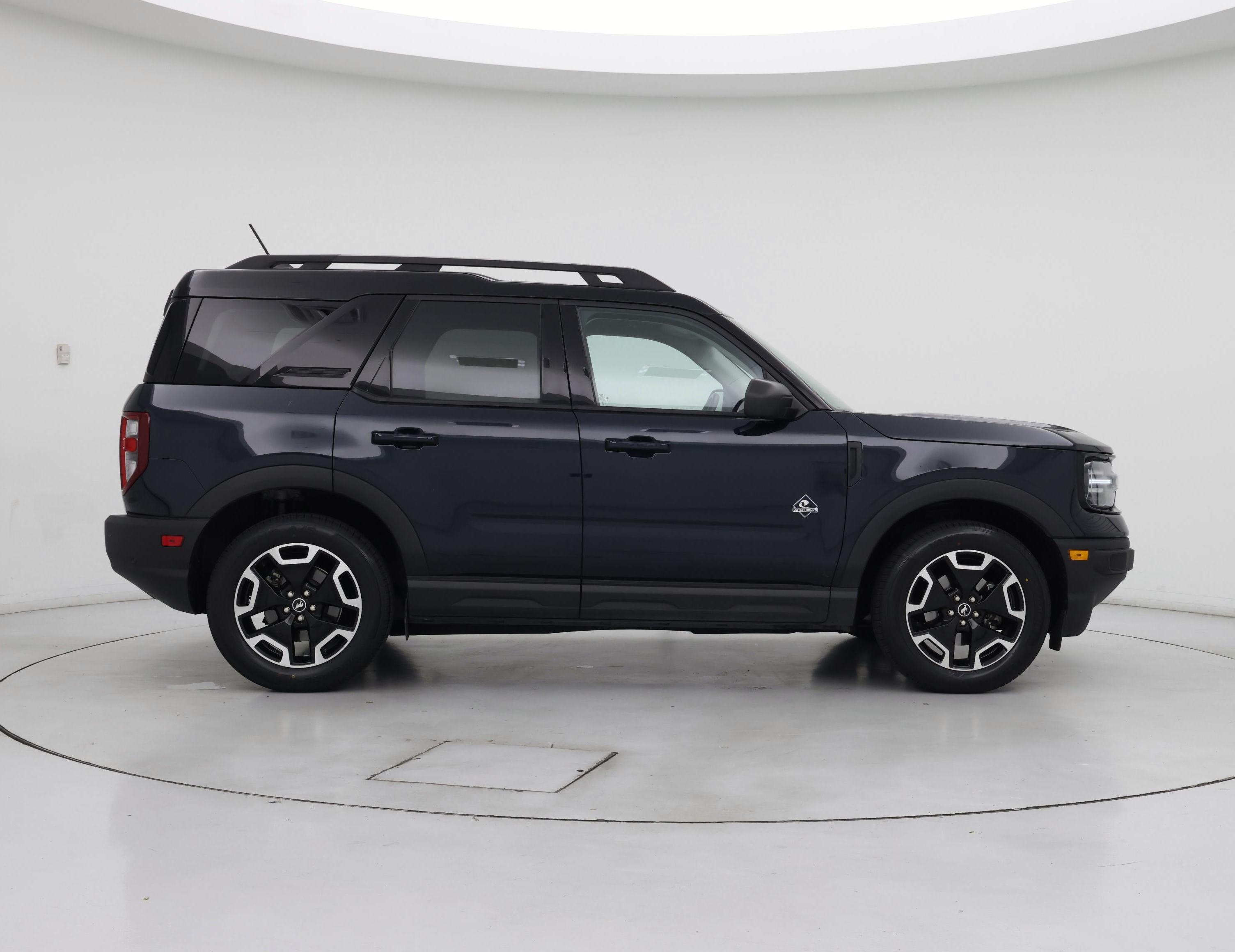 Thumbnail: 2022 Ford Bronco Sport - 7