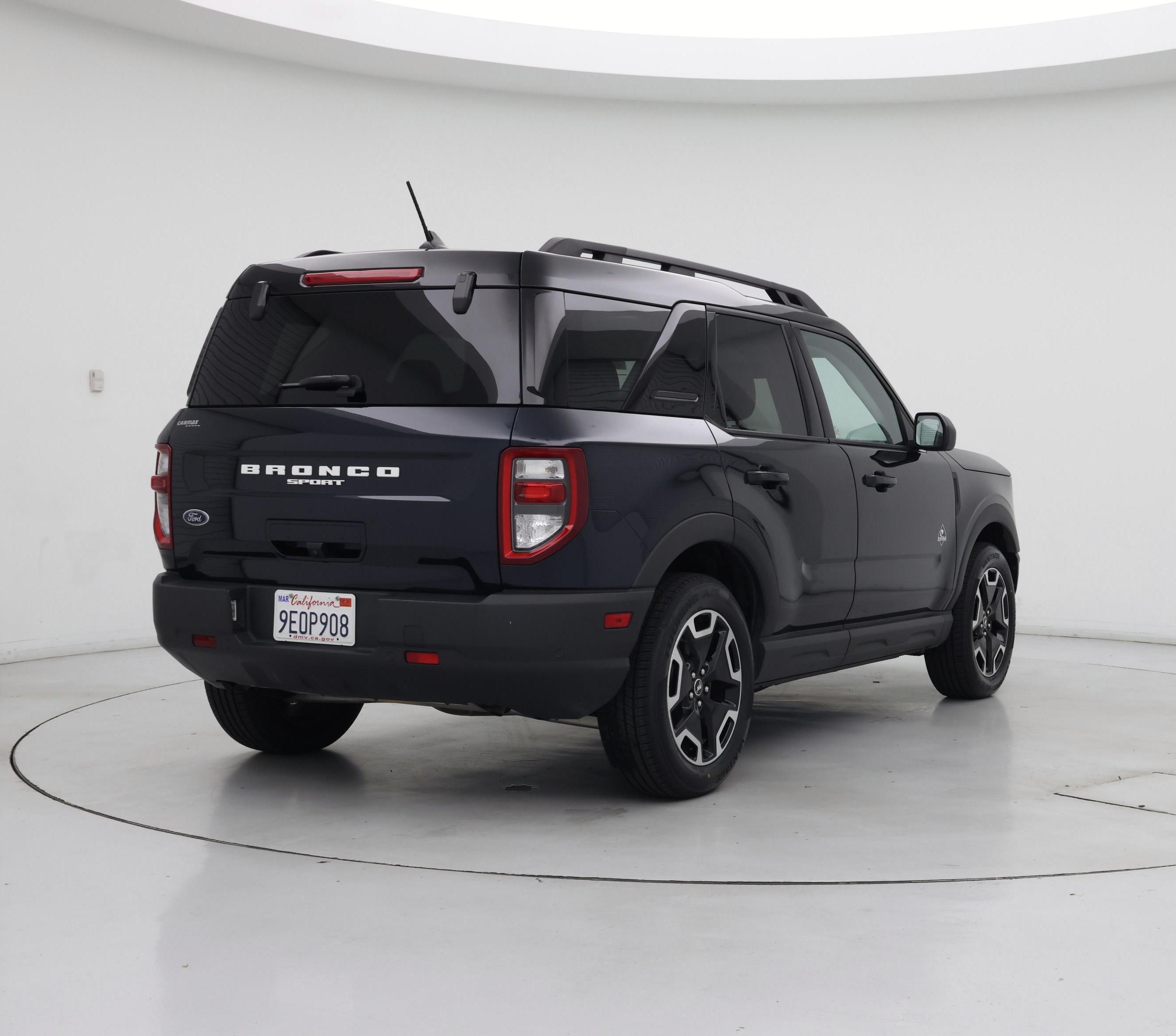 Thumbnail: 2022 Ford Bronco Sport - 8