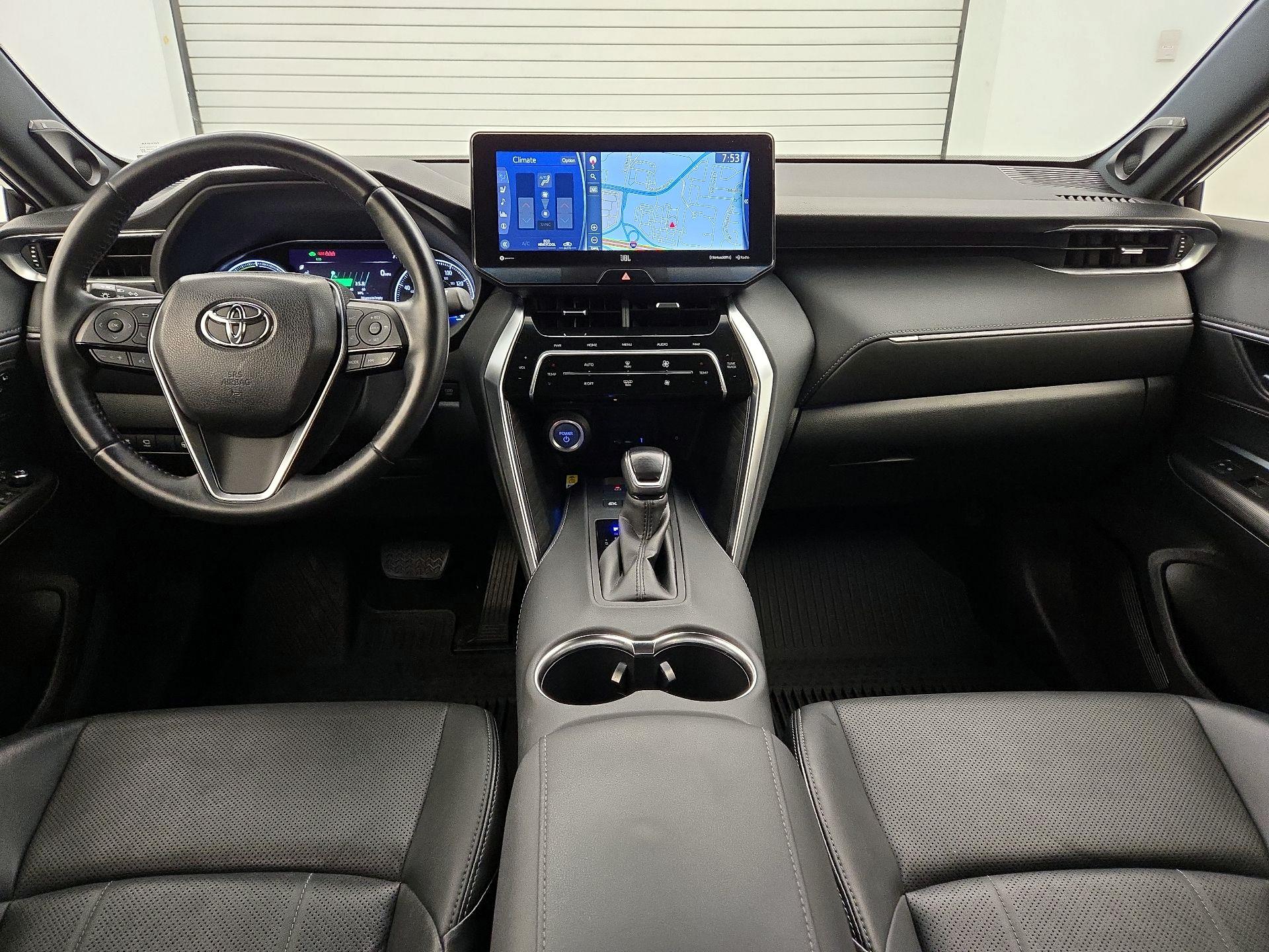 Thumbnail: 2021 Toyota Venza - 9
