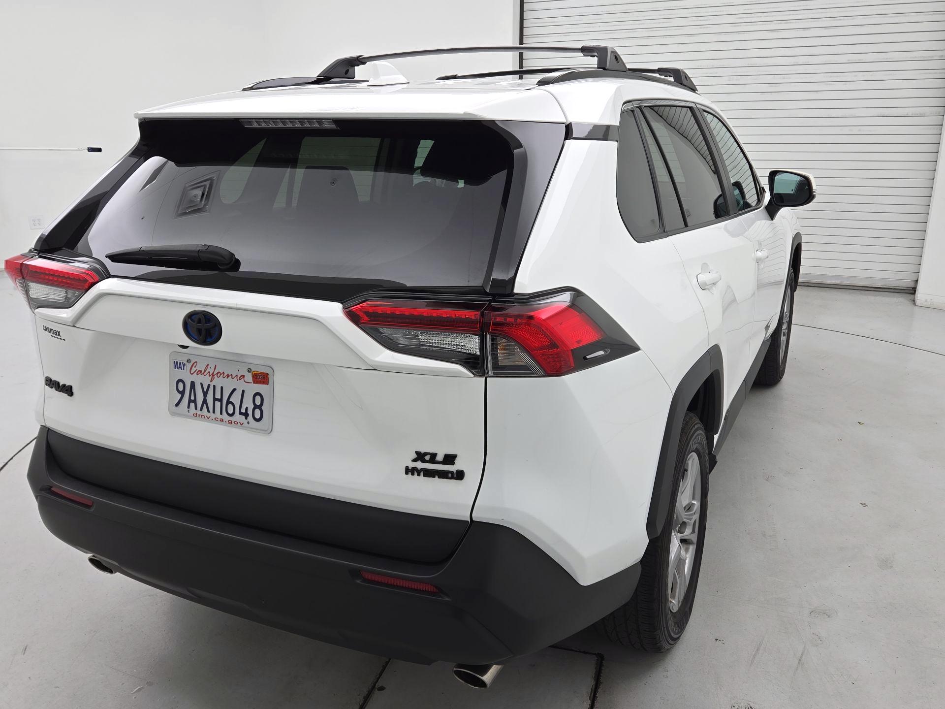 Thumbnail: 2022 Toyota RAV4 - 5