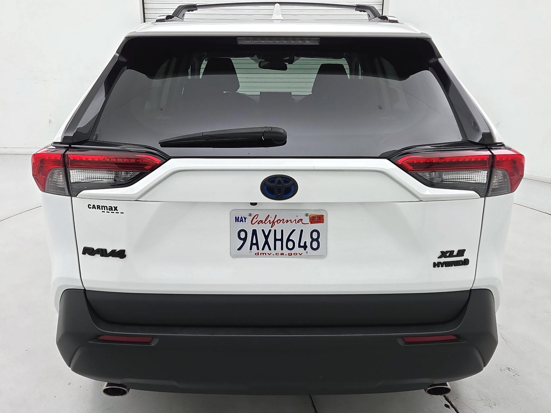 Thumbnail: 2022 Toyota RAV4 - 6