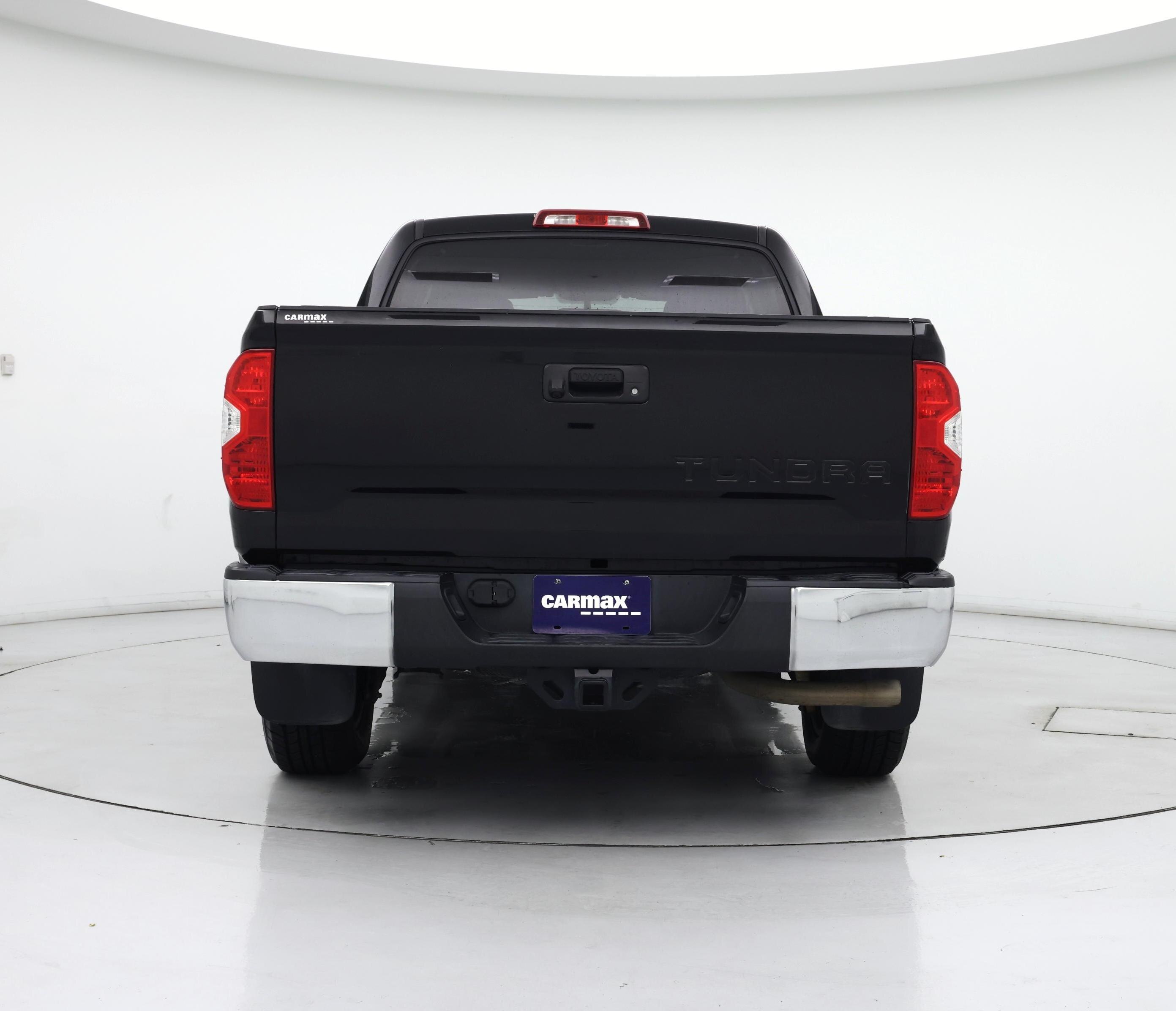 Thumbnail: 2017 Toyota Tundra - 6