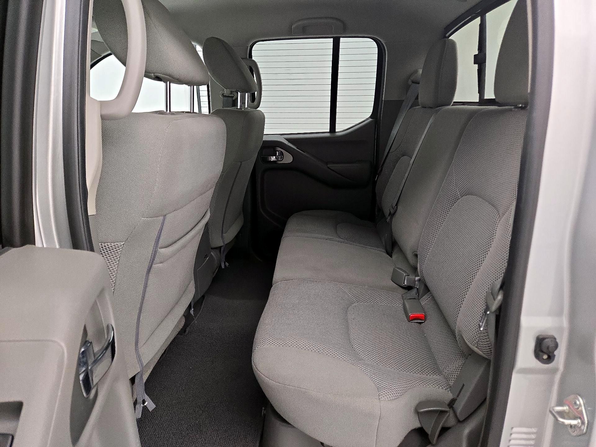 Thumbnail: 2019 Nissan Frontier - 18