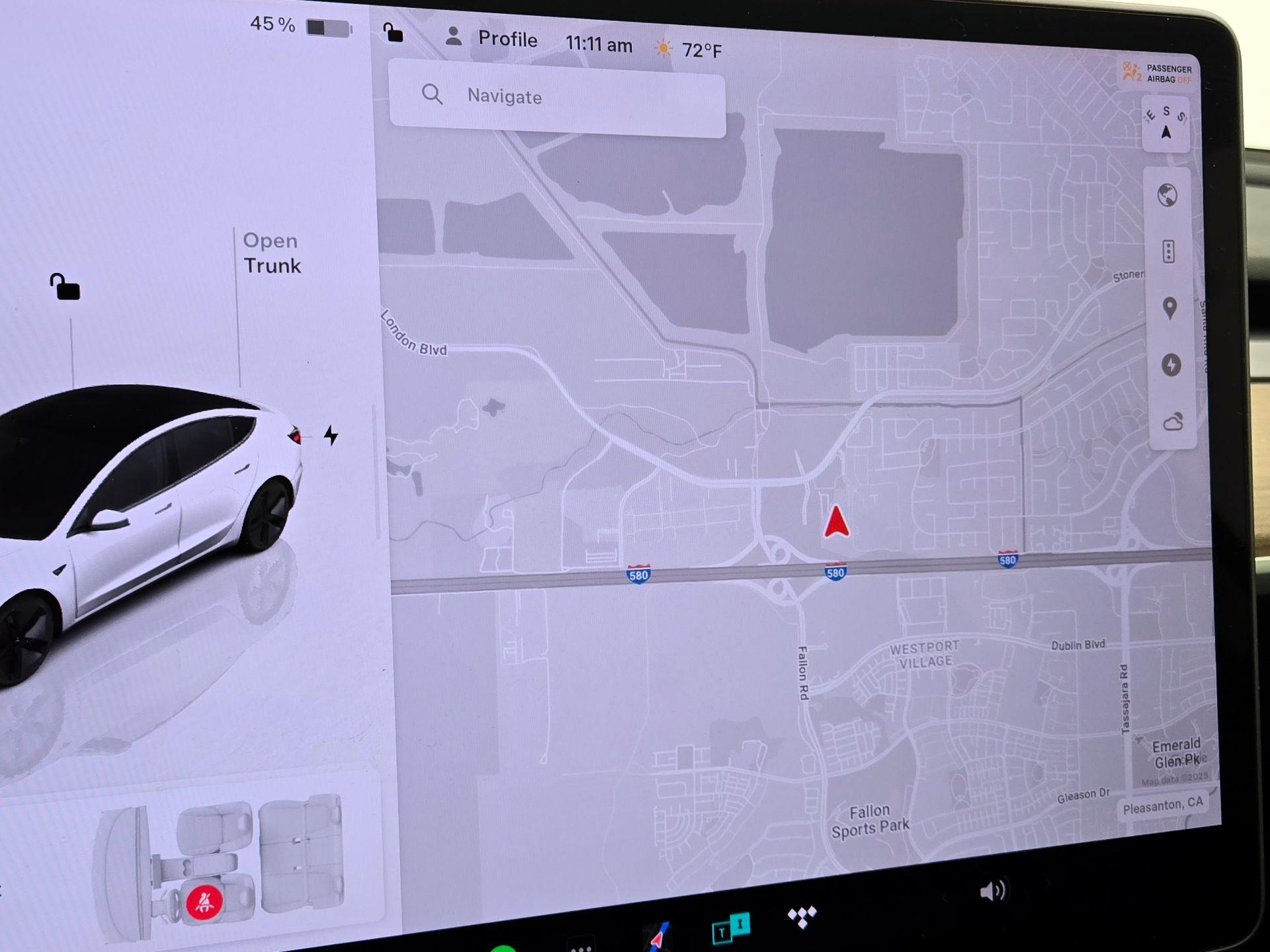 Thumbnail: 2023 Tesla Model 3 - 13