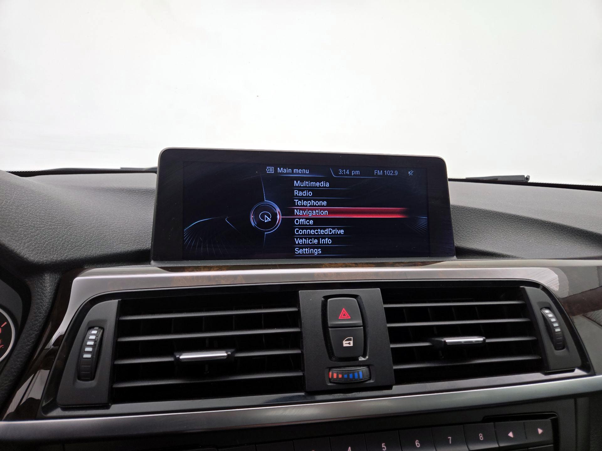 Thumbnail: 2014 BMW 4 Series - 16