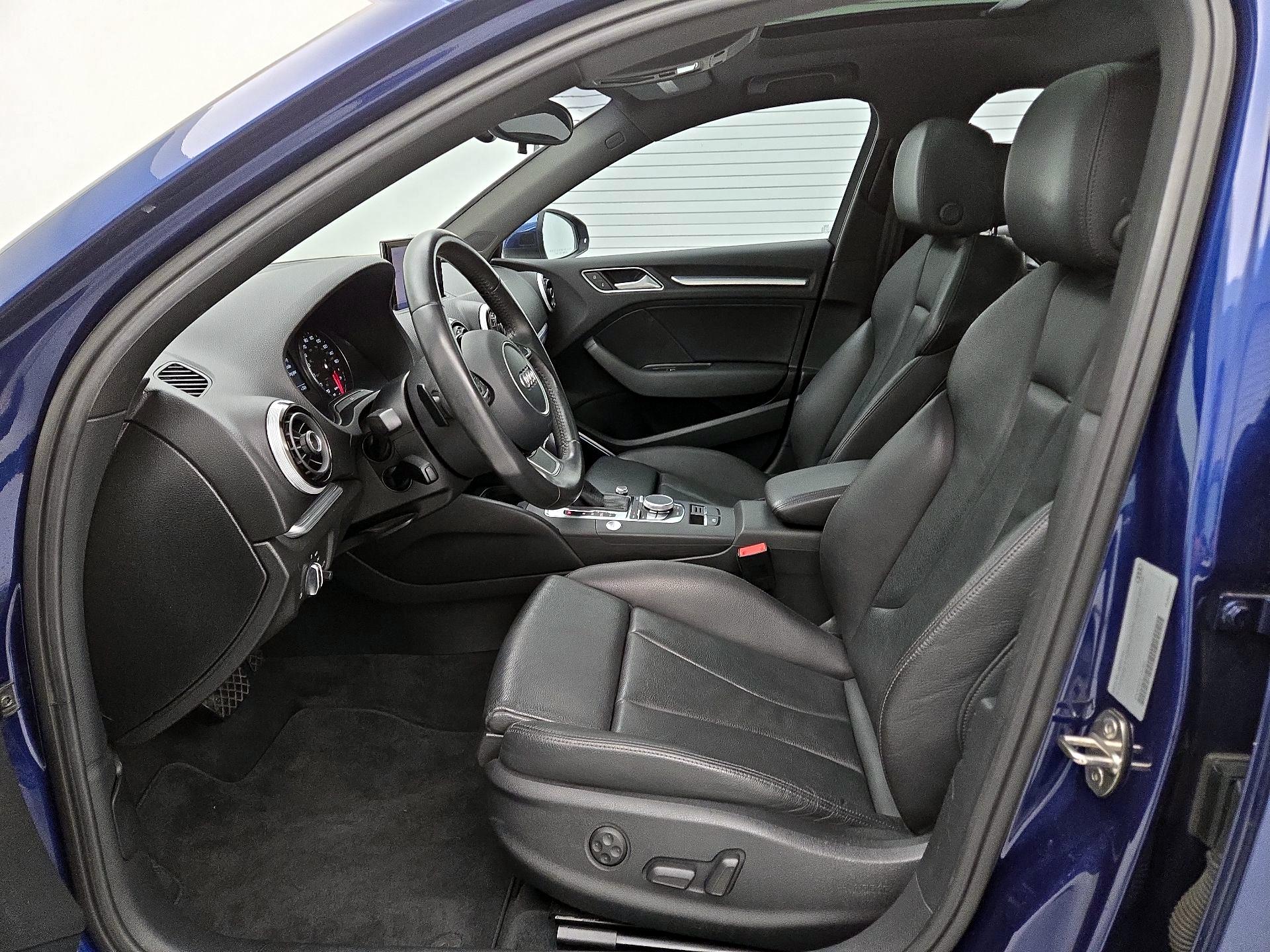 Thumbnail: 2015 Audi A3 - 11