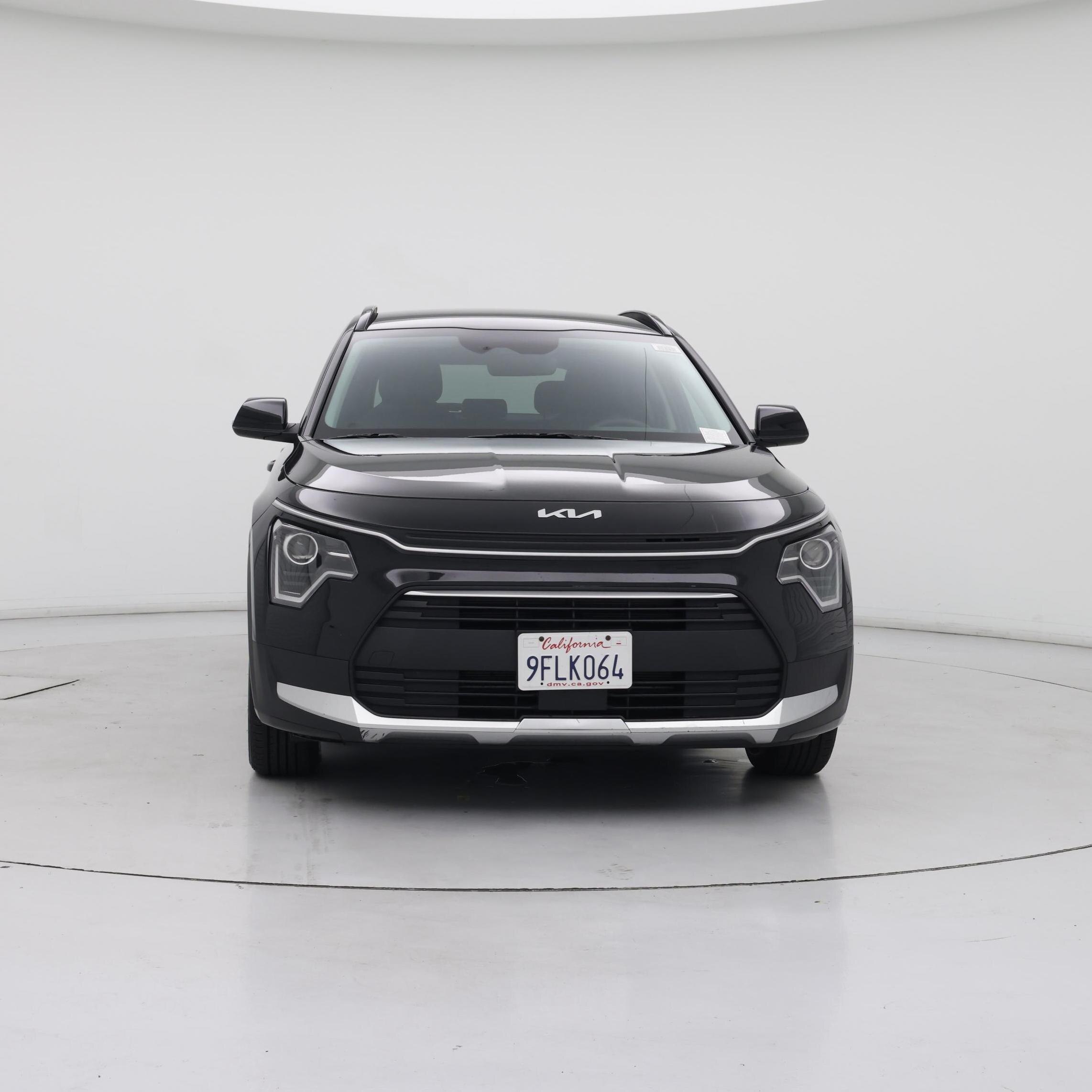 Thumbnail: 2023 Kia Niro - 5