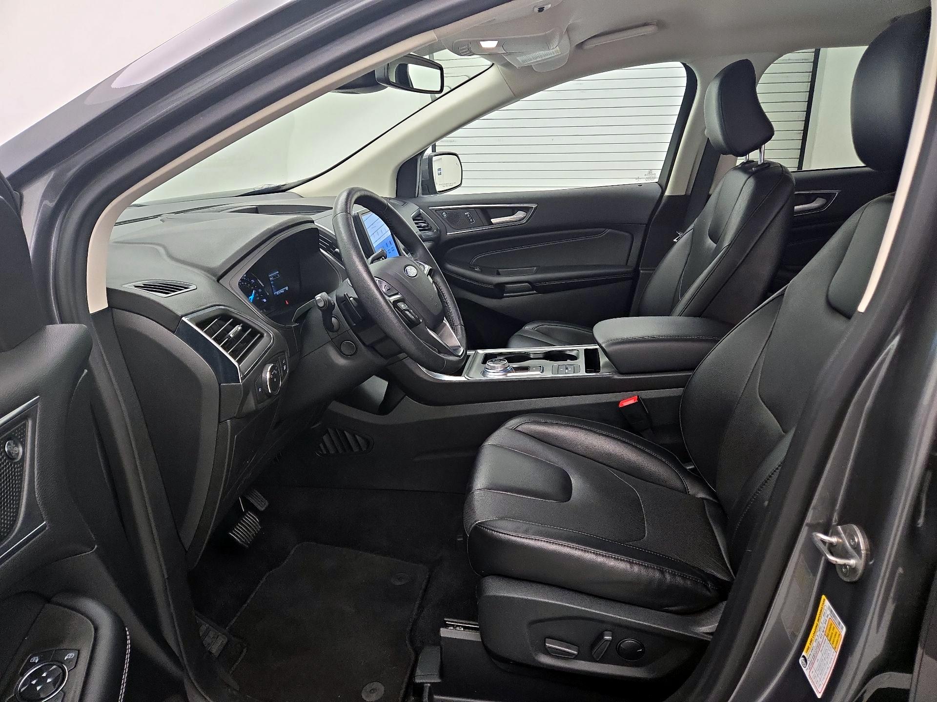 Thumbnail: 2022 Ford Edge - 11