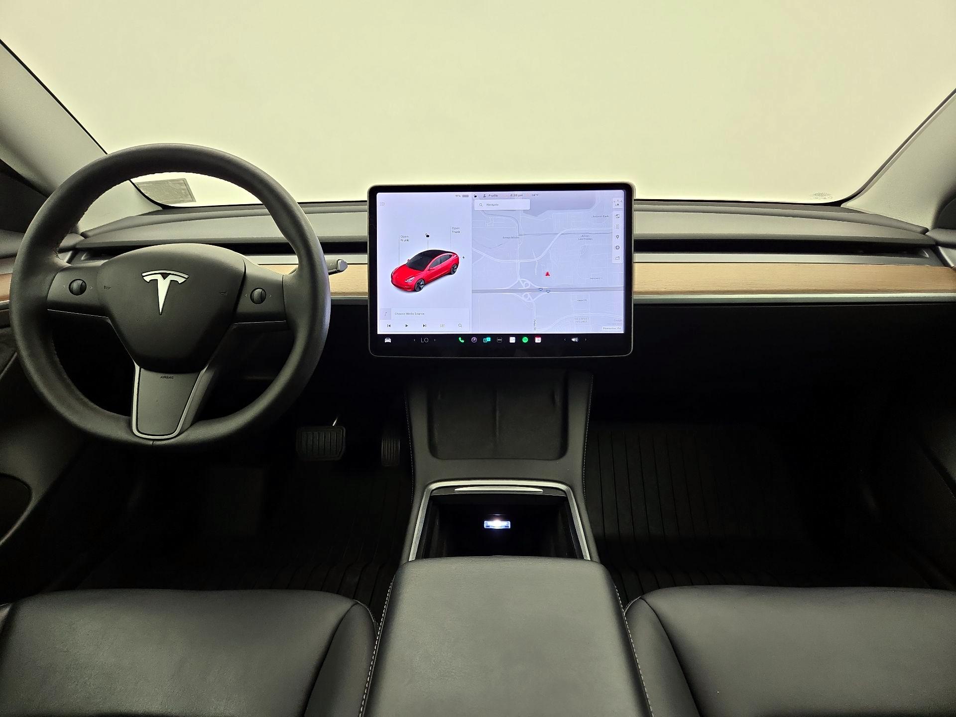 Thumbnail: 2022 Tesla Model 3 - 9