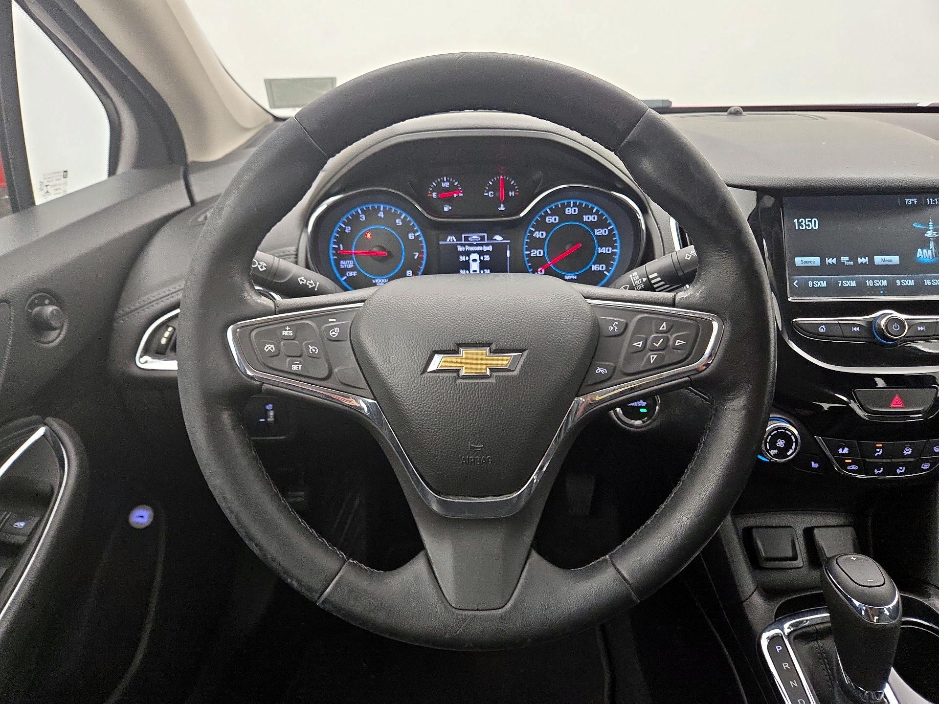 Thumbnail: 2017 Chevrolet Cruze - 10