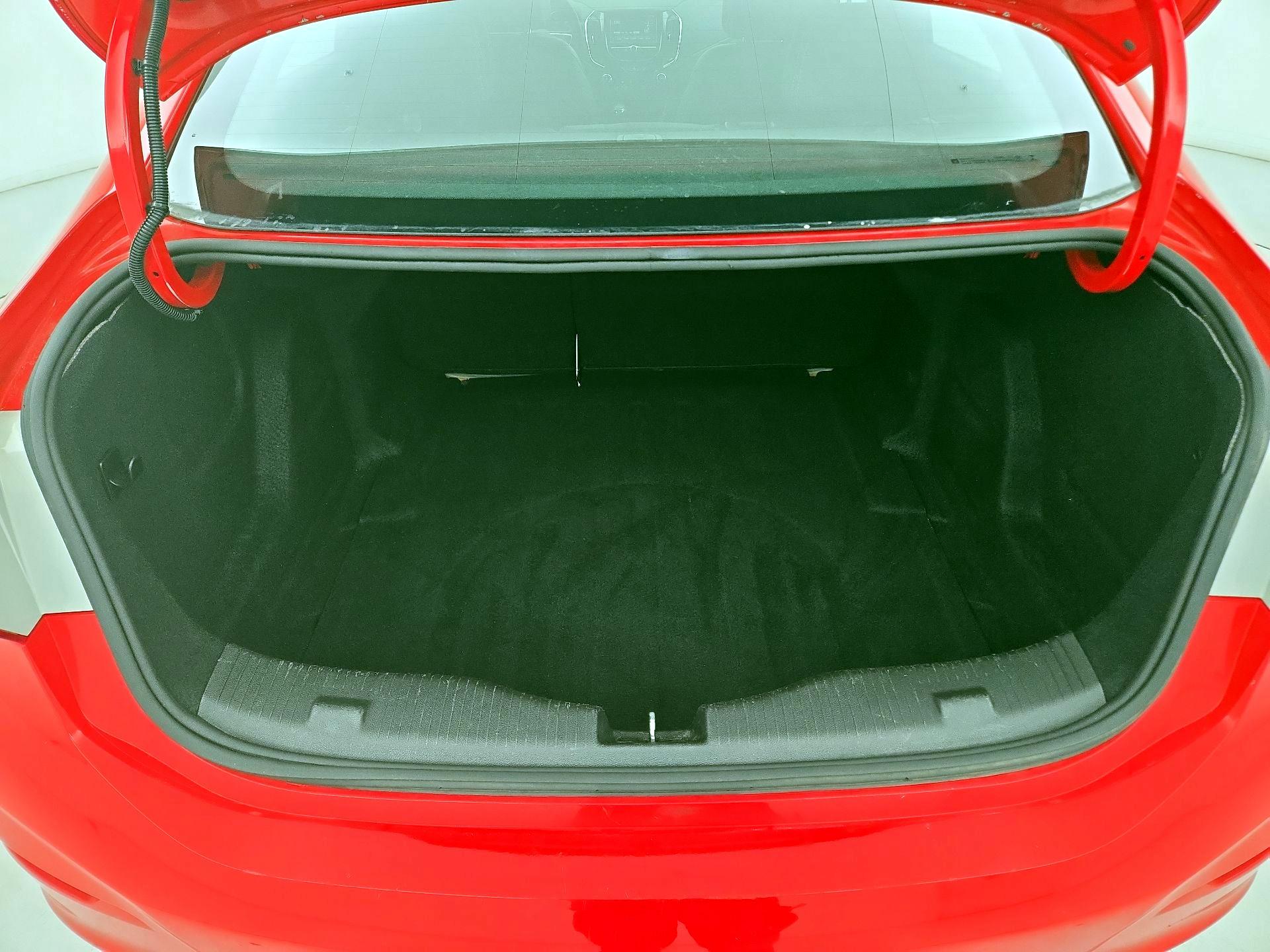 Thumbnail: 2017 Chevrolet Cruze - 20