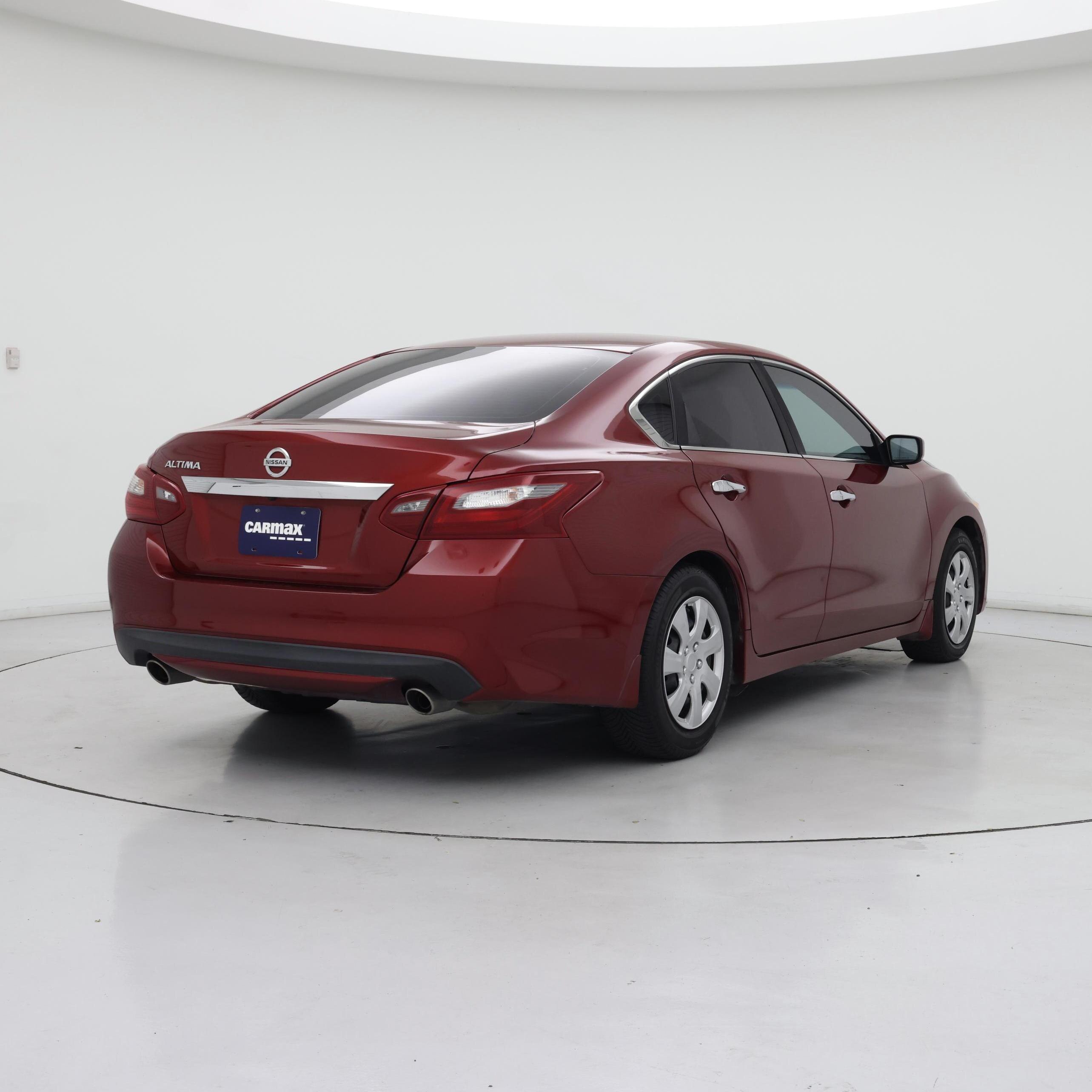Thumbnail: 2018 Nissan Altima - 8