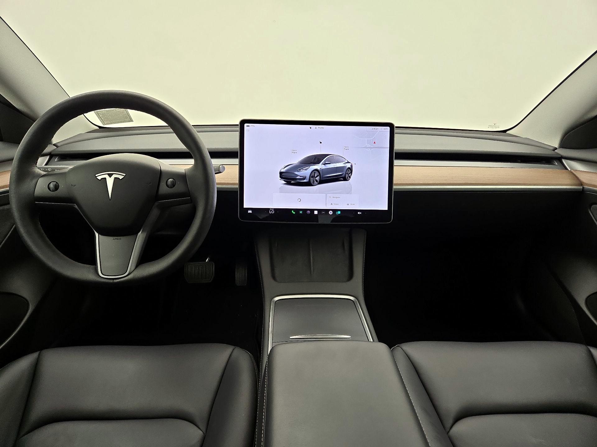 Thumbnail: 2023 Tesla Model 3 - 9