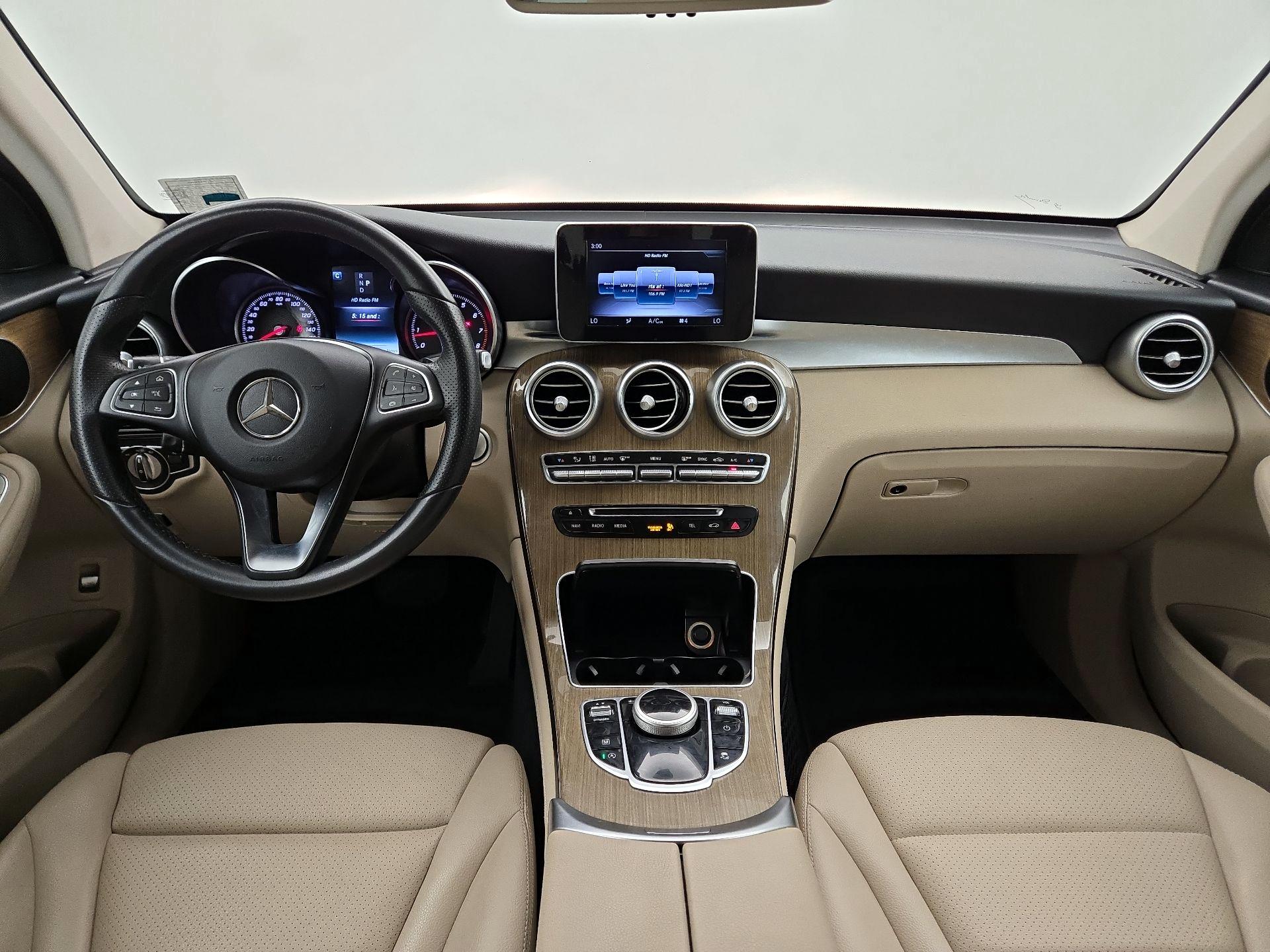 Thumbnail: 2018 Mercedes-Benz GLC - 9