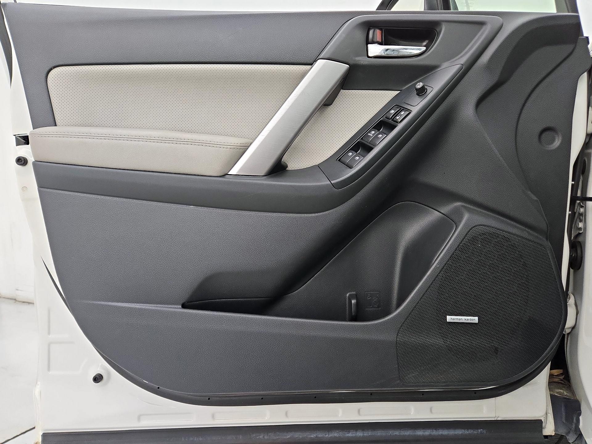 Thumbnail: 2016 Subaru Forester - 12