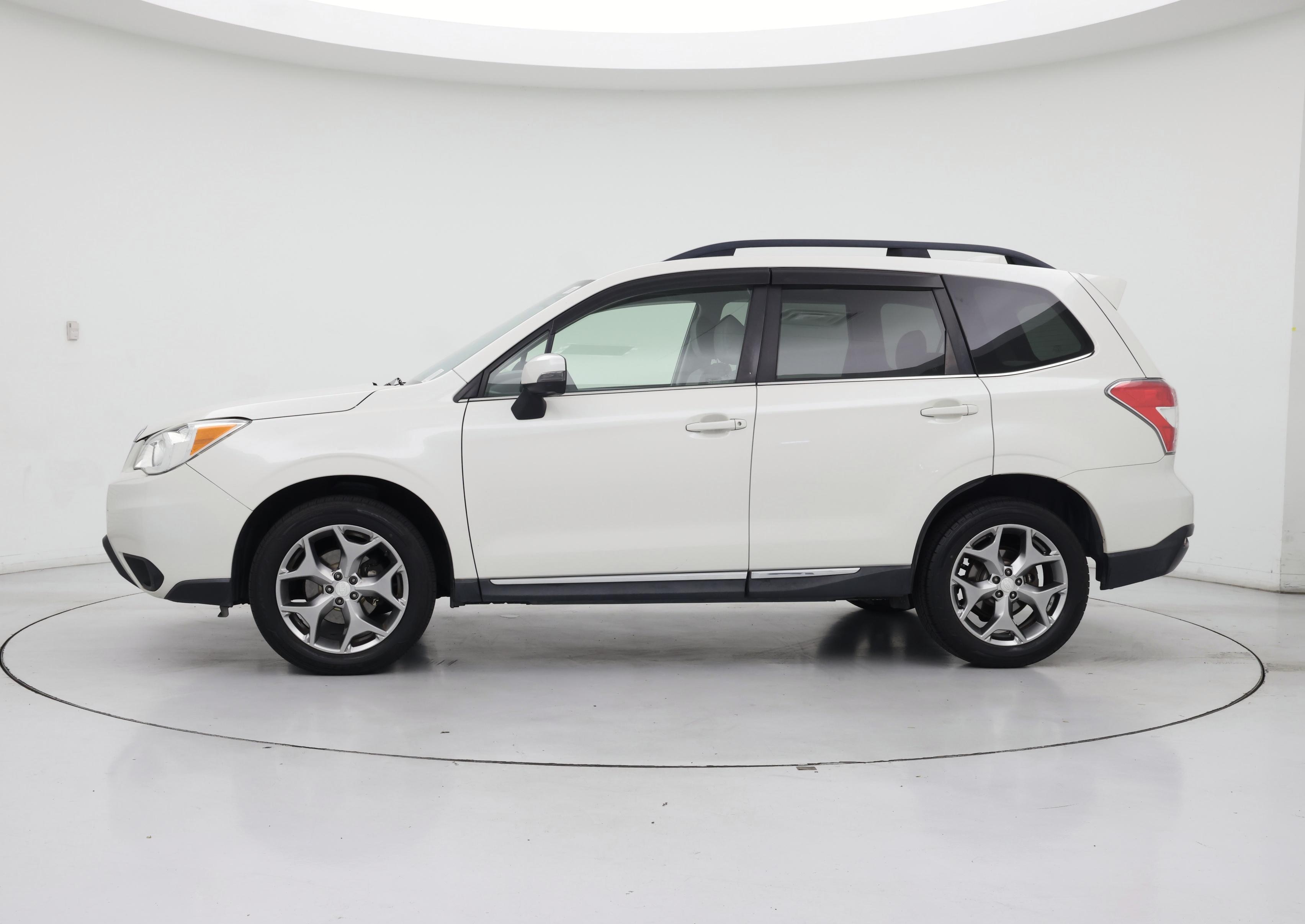 Thumbnail: 2016 Subaru Forester - 3