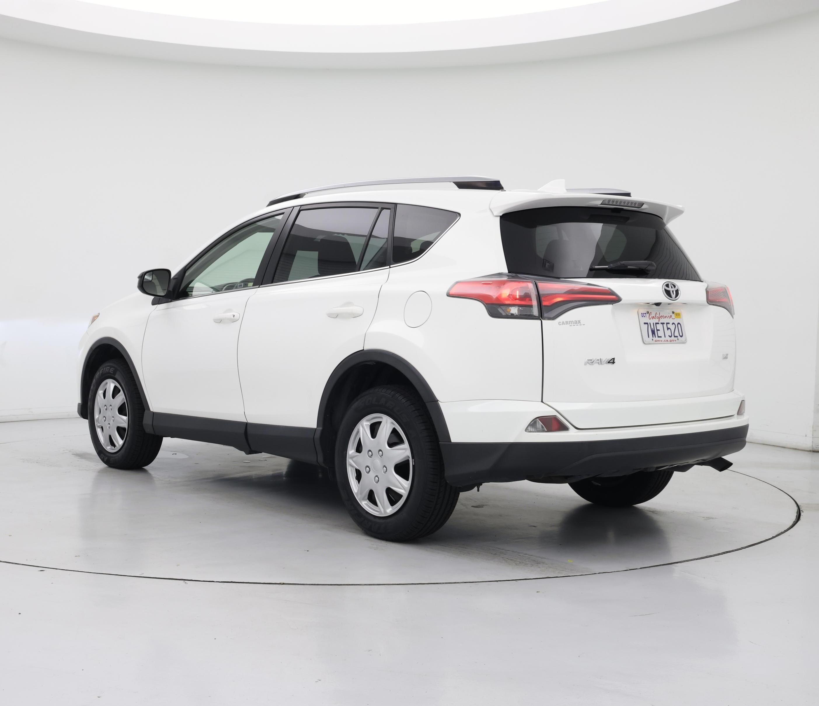 Thumbnail: 2017 Toyota RAV4 - 2