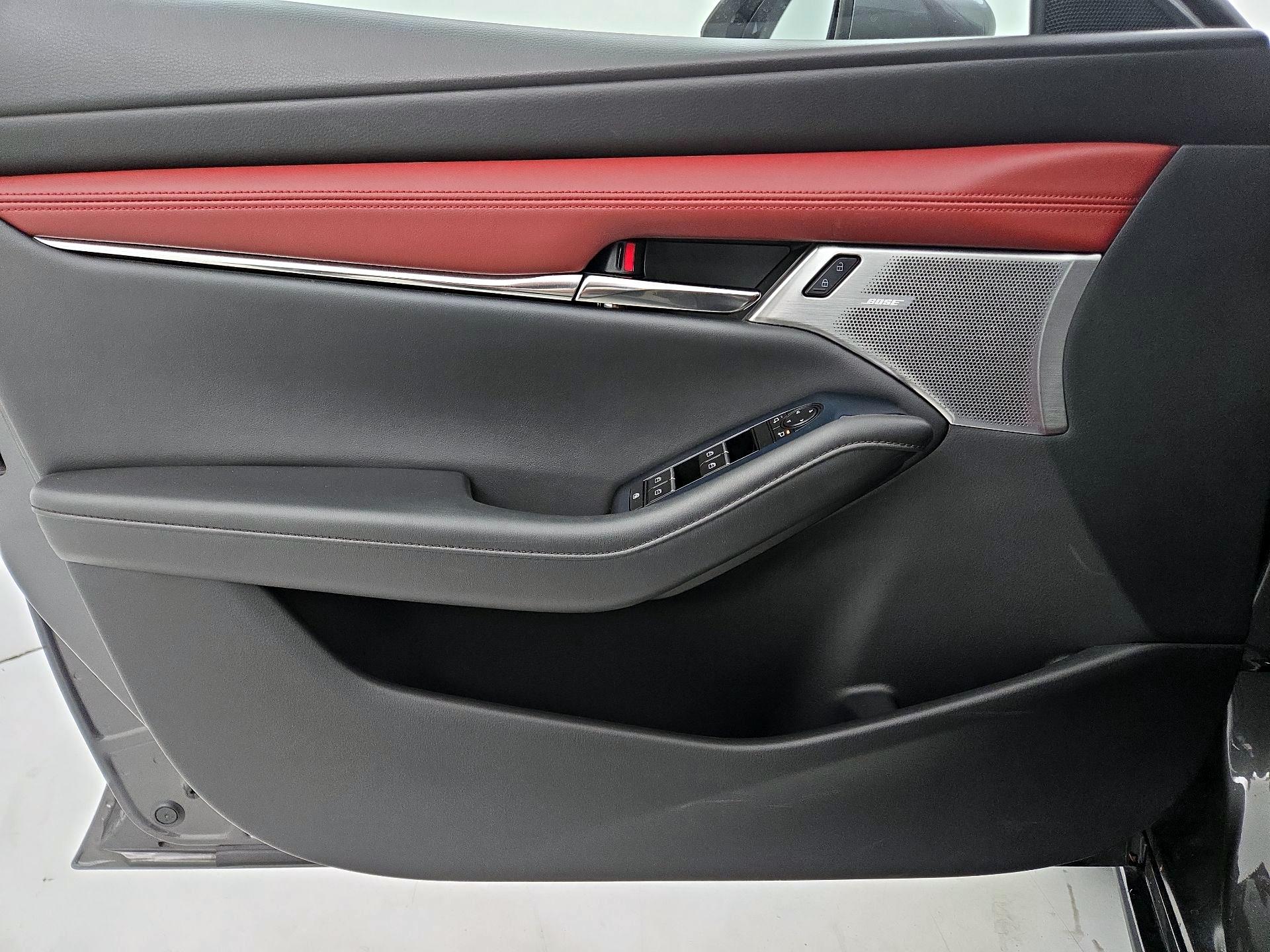 Thumbnail: 2021 Mazda Mazda3 - 12