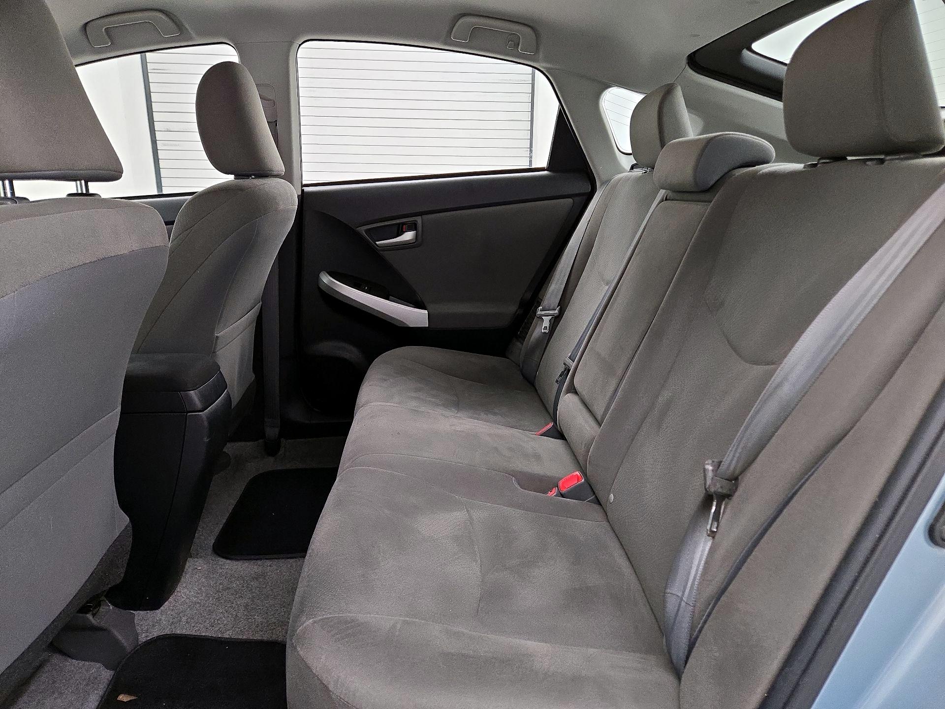 Thumbnail: 2015 Toyota Prius - 19