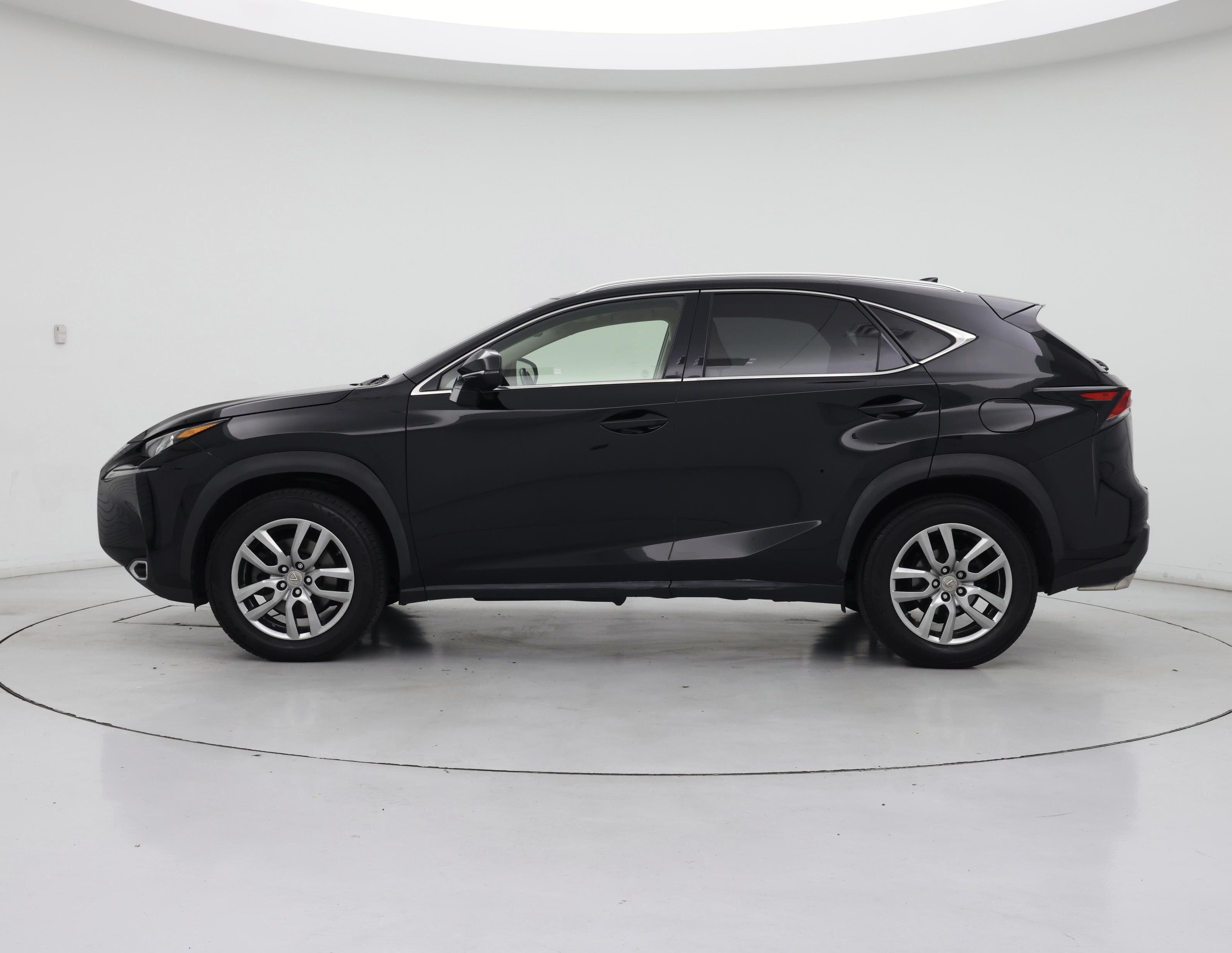 Thumbnail: 2015 Lexus NX - 3