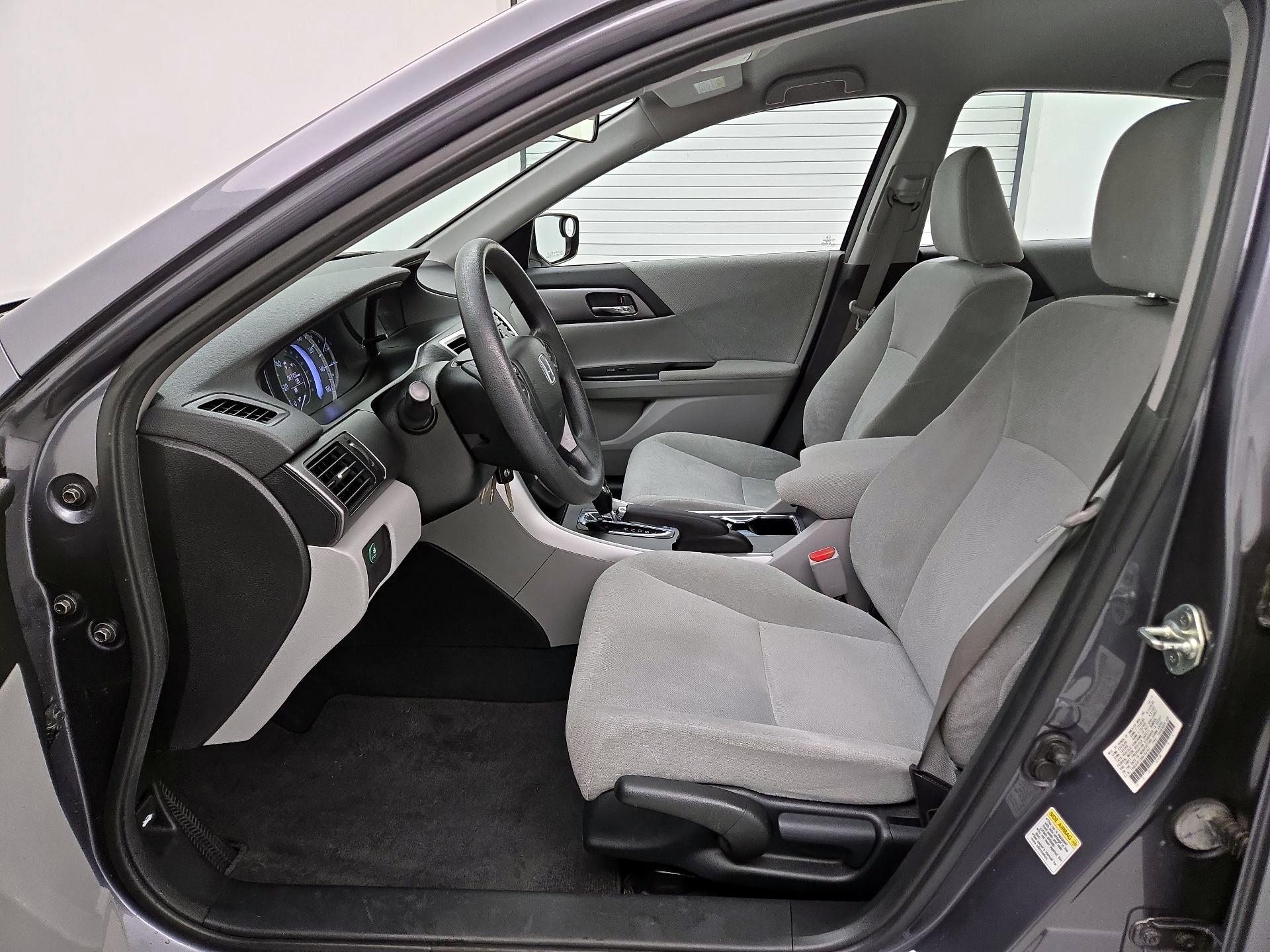 Thumbnail: 2013 Honda Accord - 11