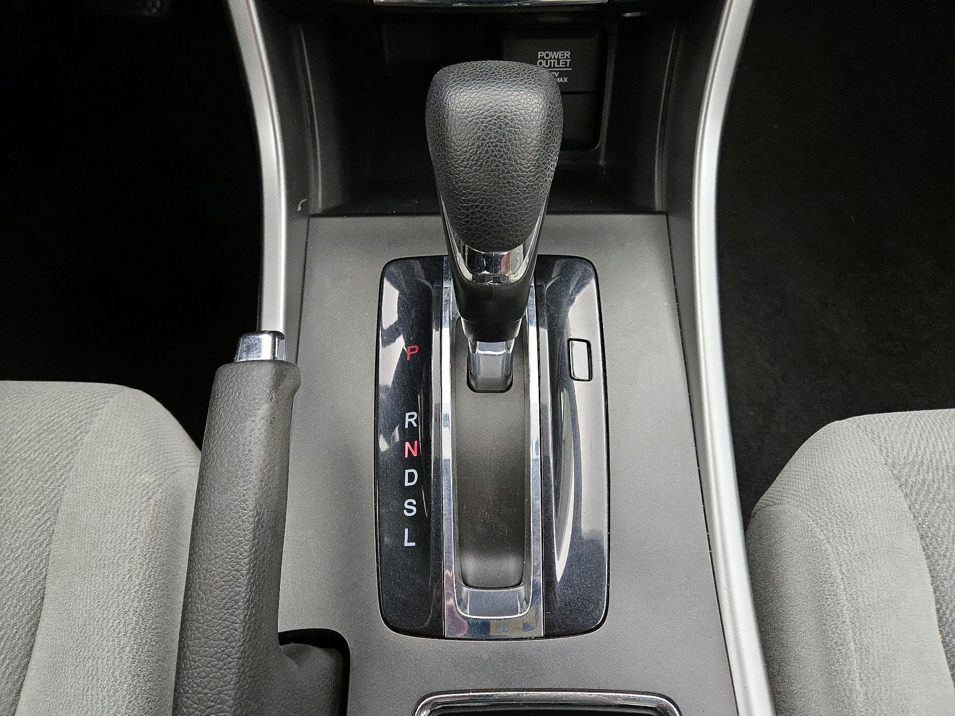 Thumbnail: 2013 Honda Accord - 17