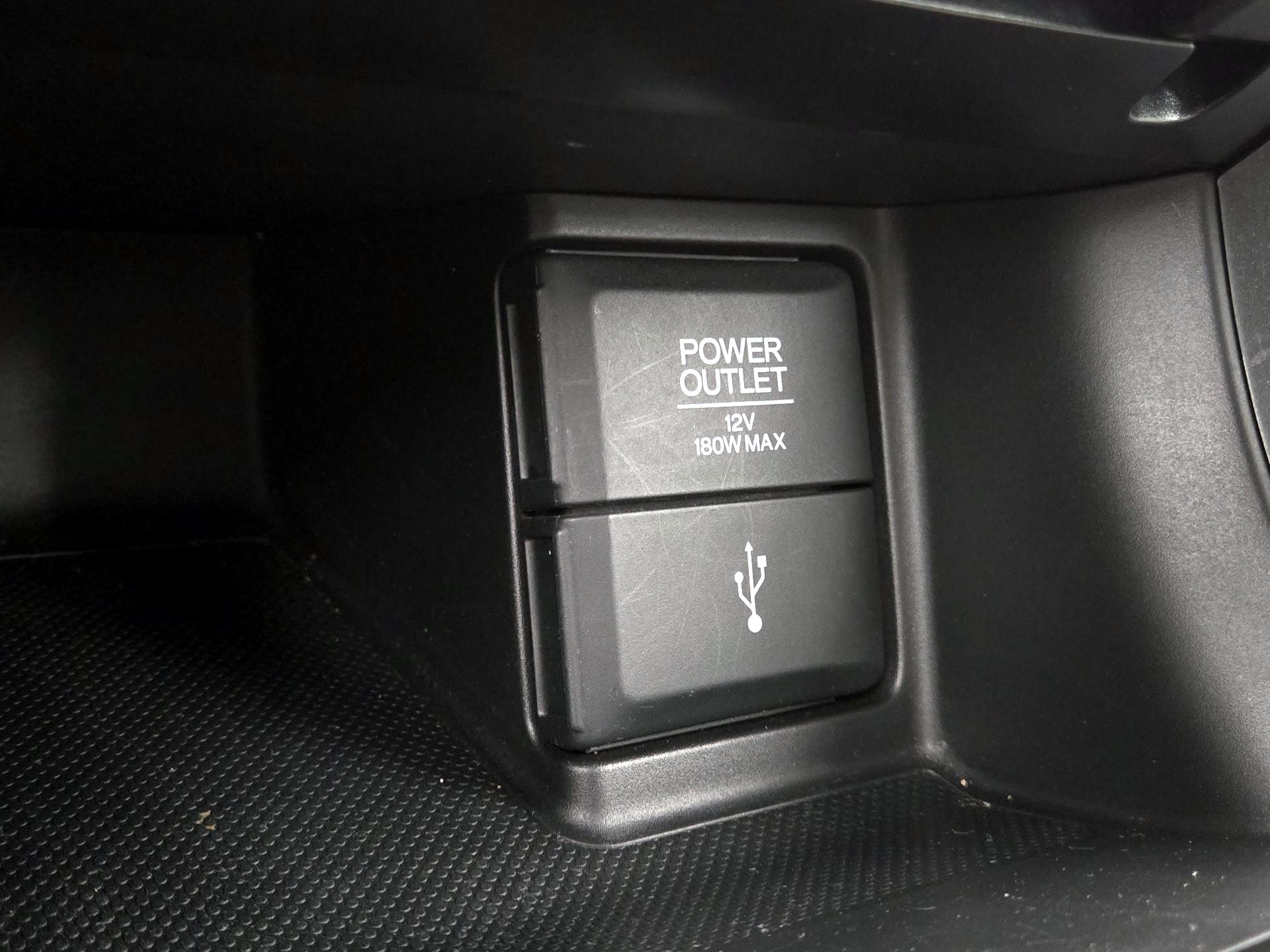 Thumbnail: 2013 Honda Accord - 18