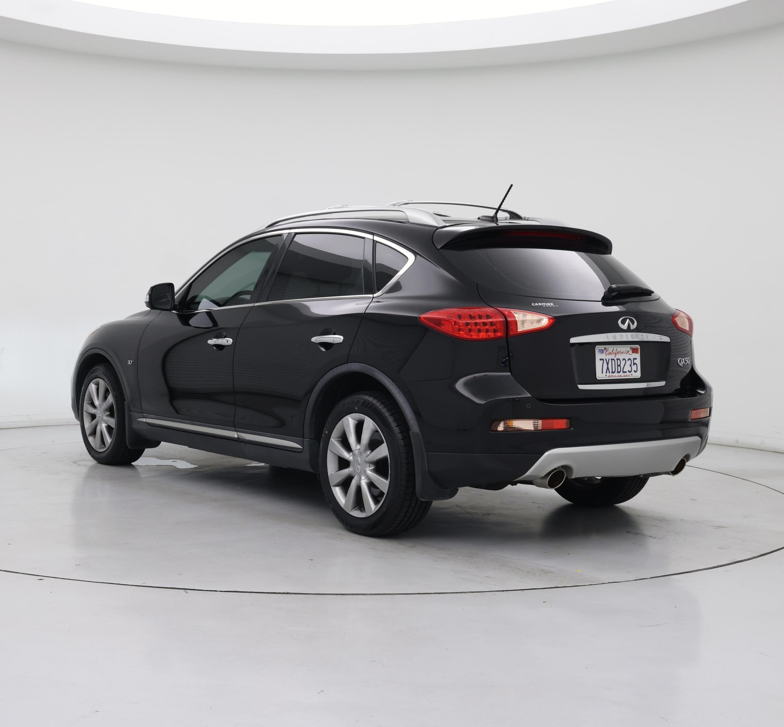 Thumbnail: 2017 INFINITI QX50 - 2