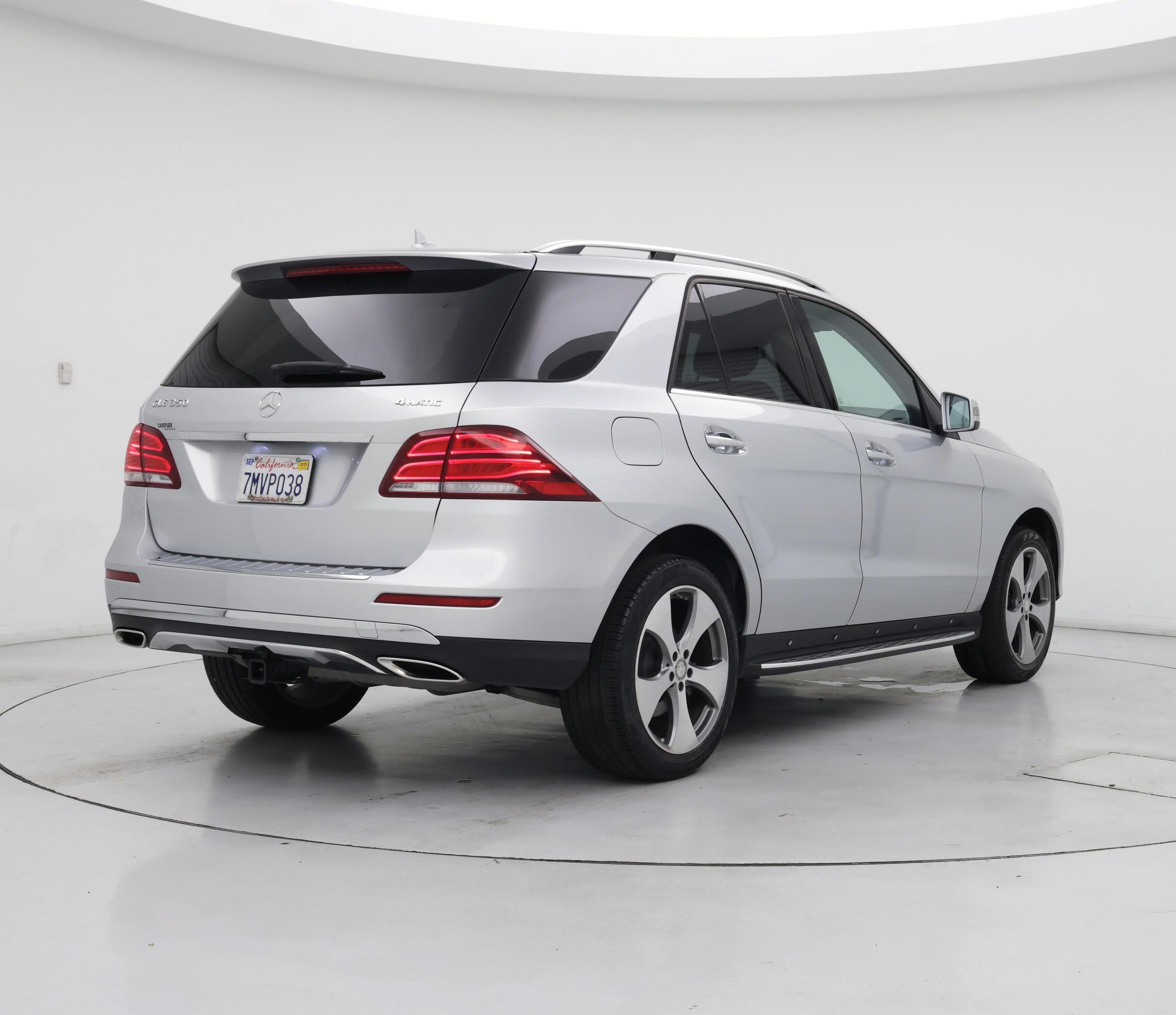 Thumbnail: 2016 Mercedes-Benz GLE - 8