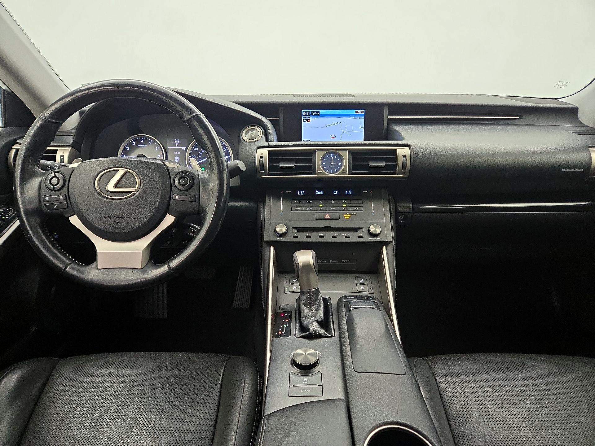 Thumbnail: 2015 Lexus IS - 9