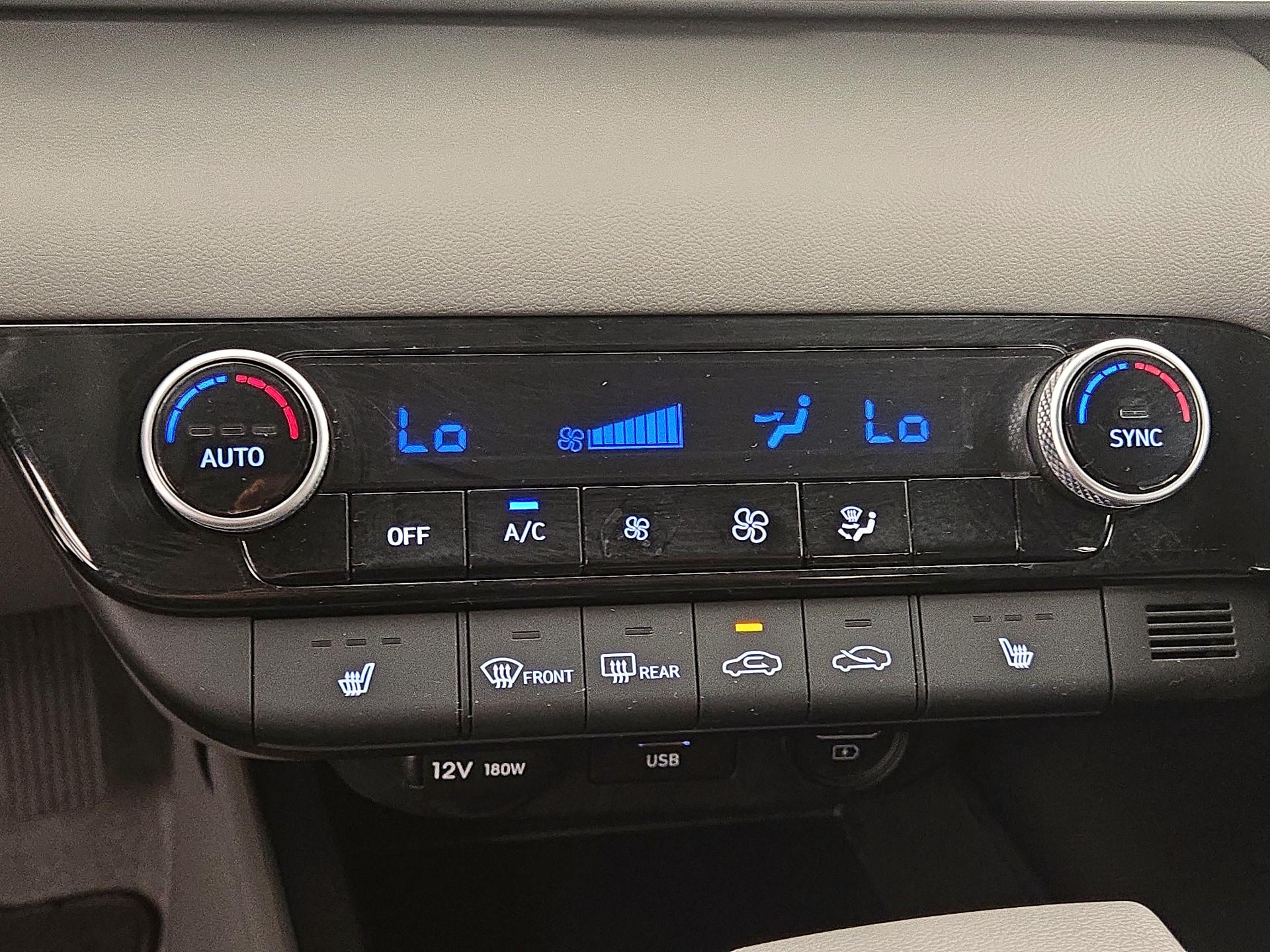 Thumbnail: 2022 Hyundai Elantra - 16