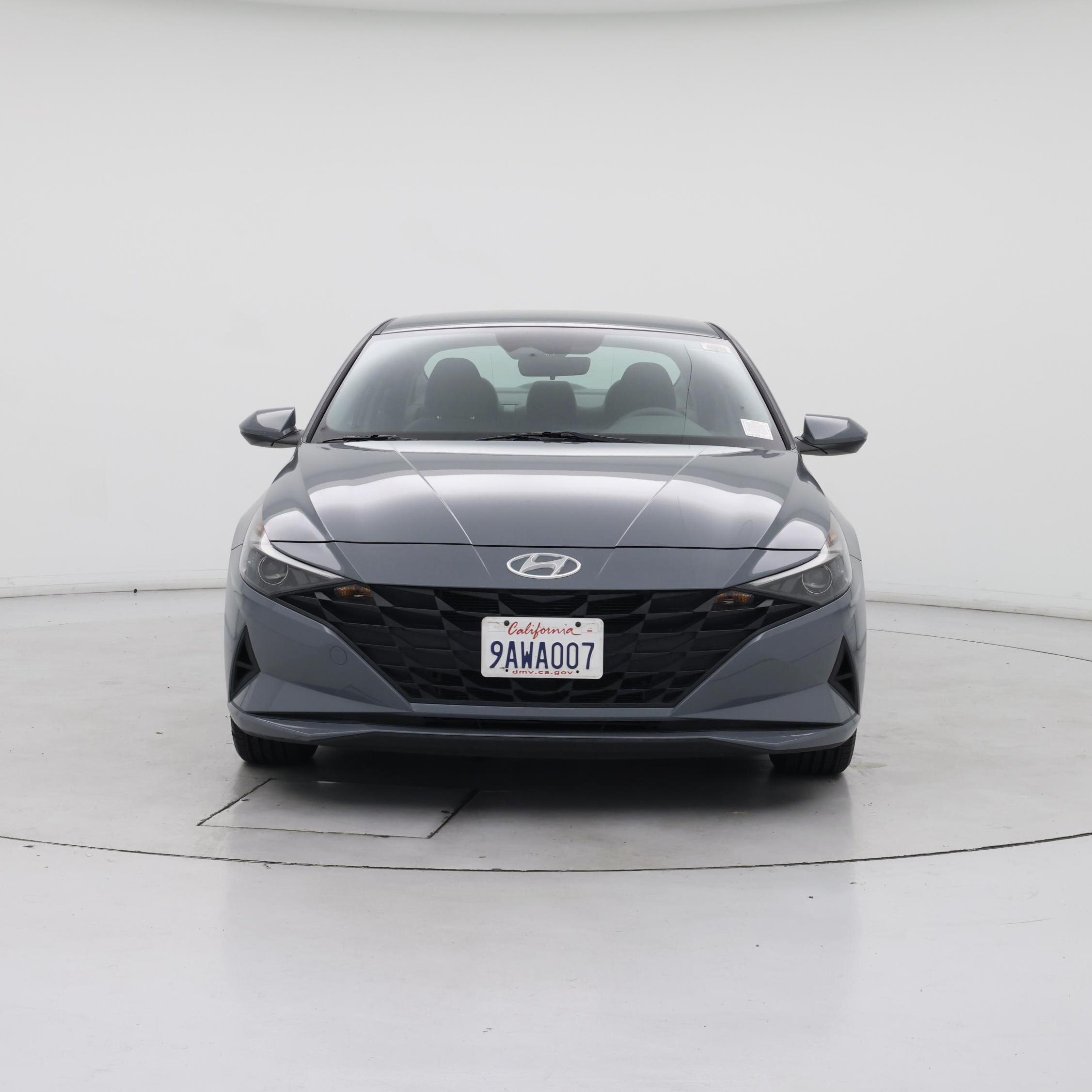 Thumbnail: 2022 Hyundai Elantra - 5
