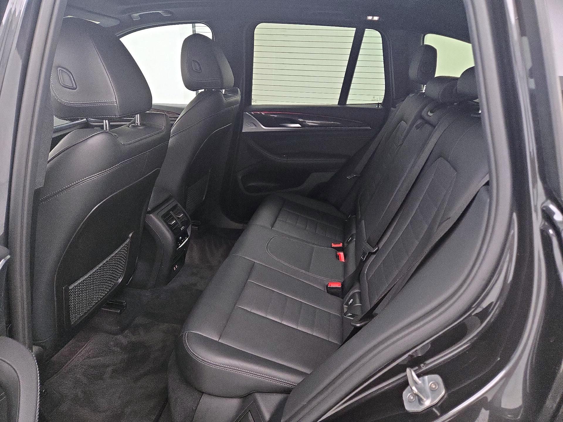 Thumbnail: 2020 BMW X3 - 18