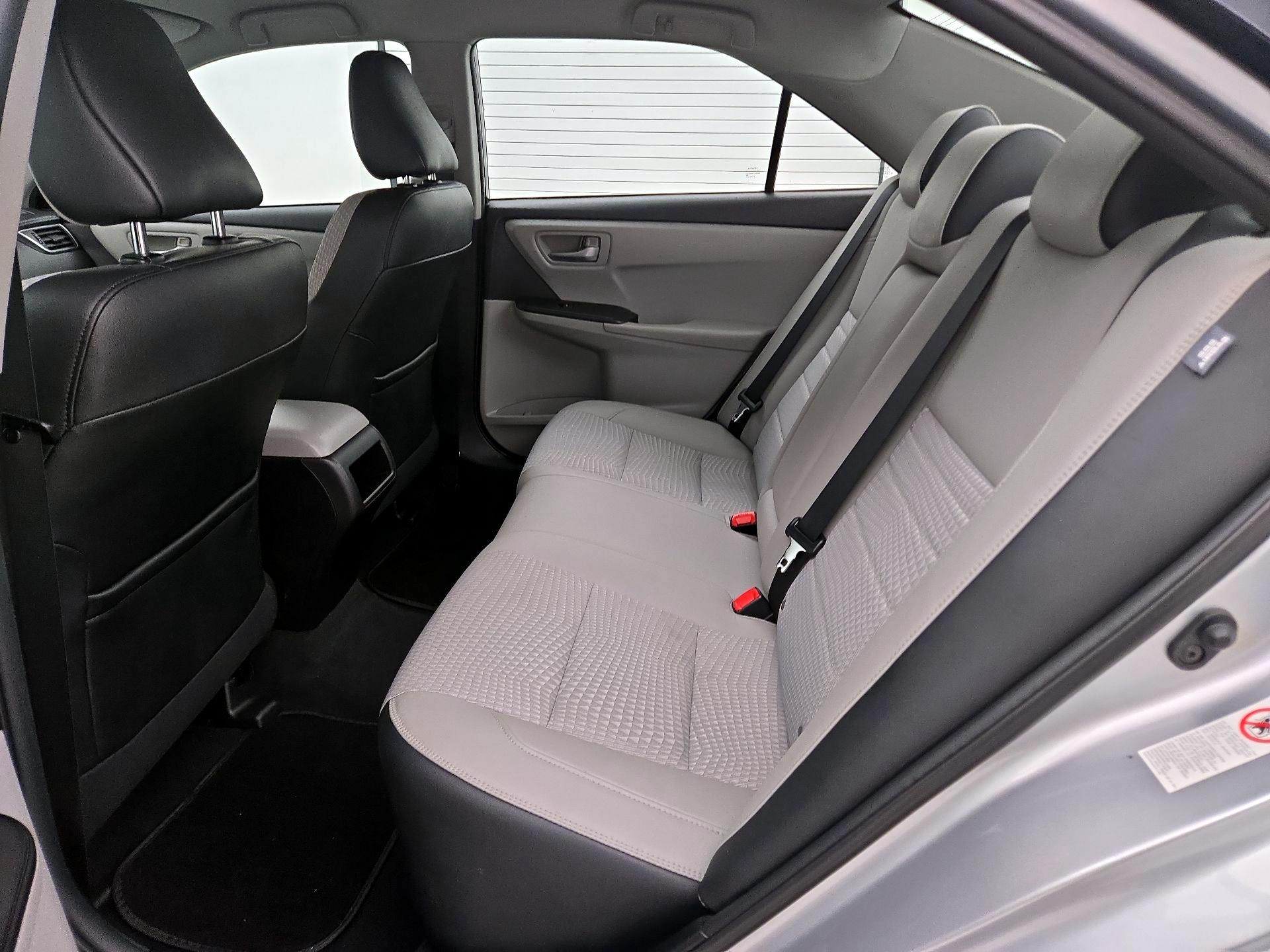 Thumbnail: 2015 Toyota Camry - 19