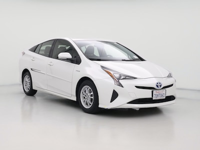 White 2016 Toyota Prius Two