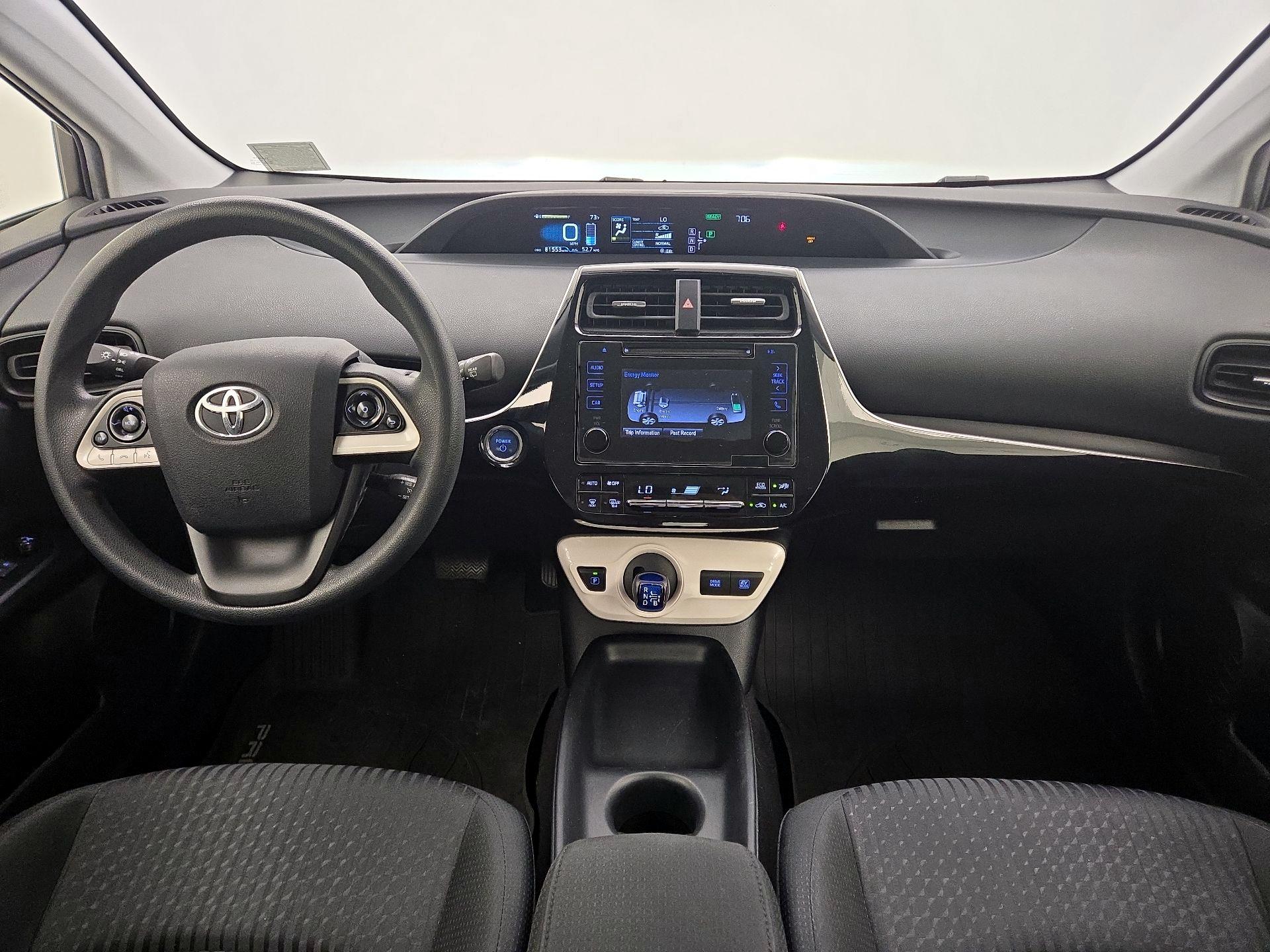 Thumbnail: 2016 Toyota Prius - 9