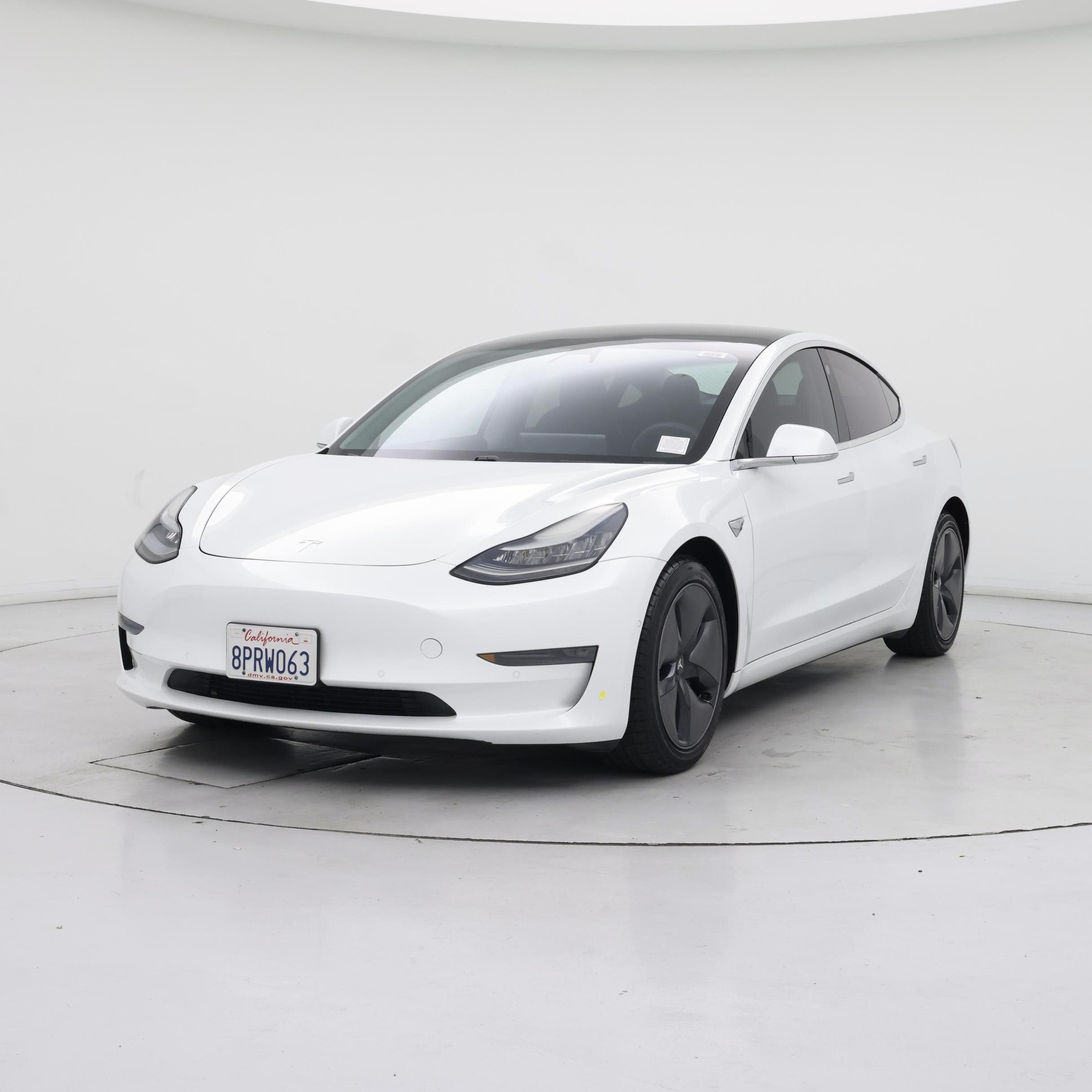 Thumbnail: 2020 Tesla Model 3 - 4