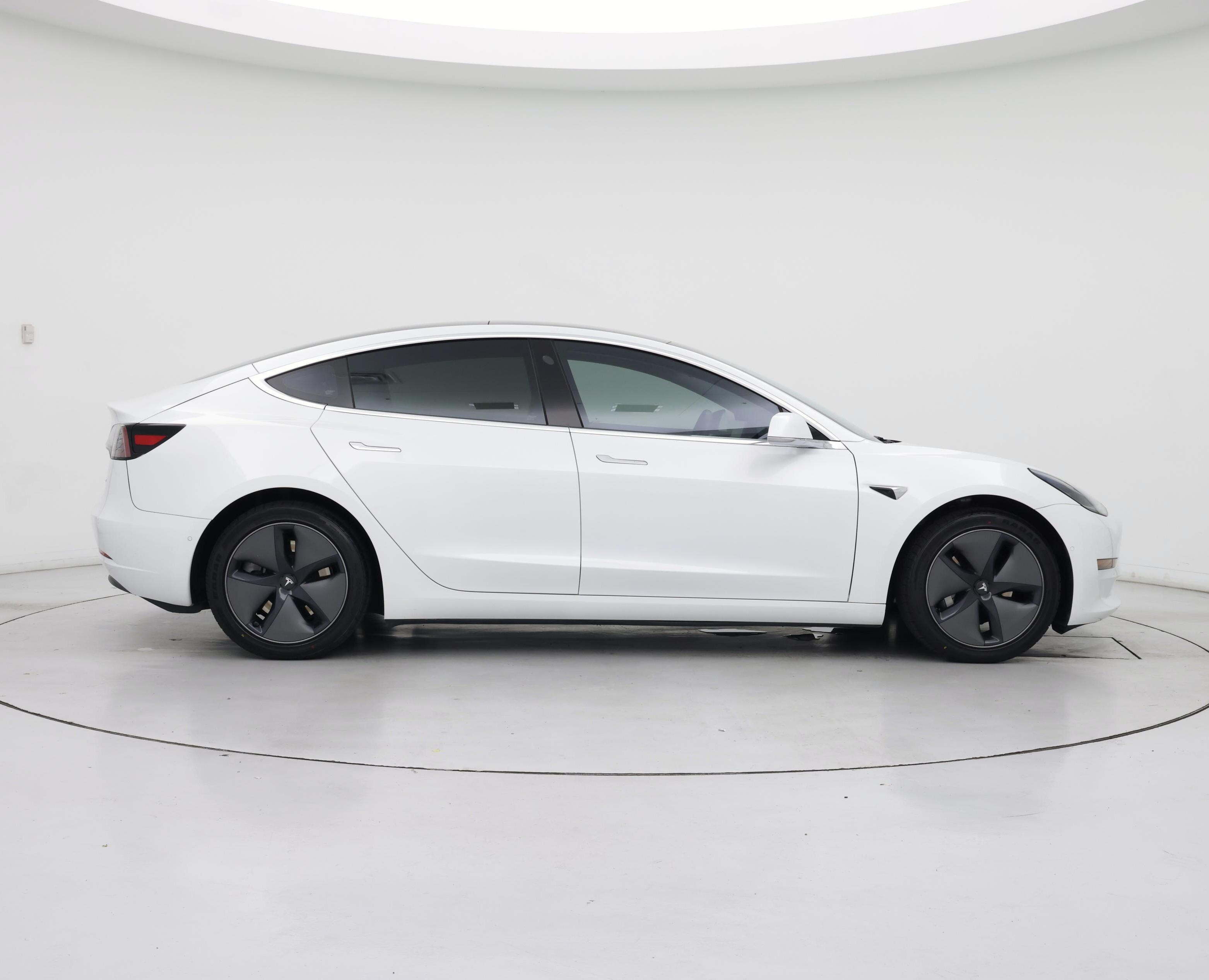 Thumbnail: 2020 Tesla Model 3 - 7