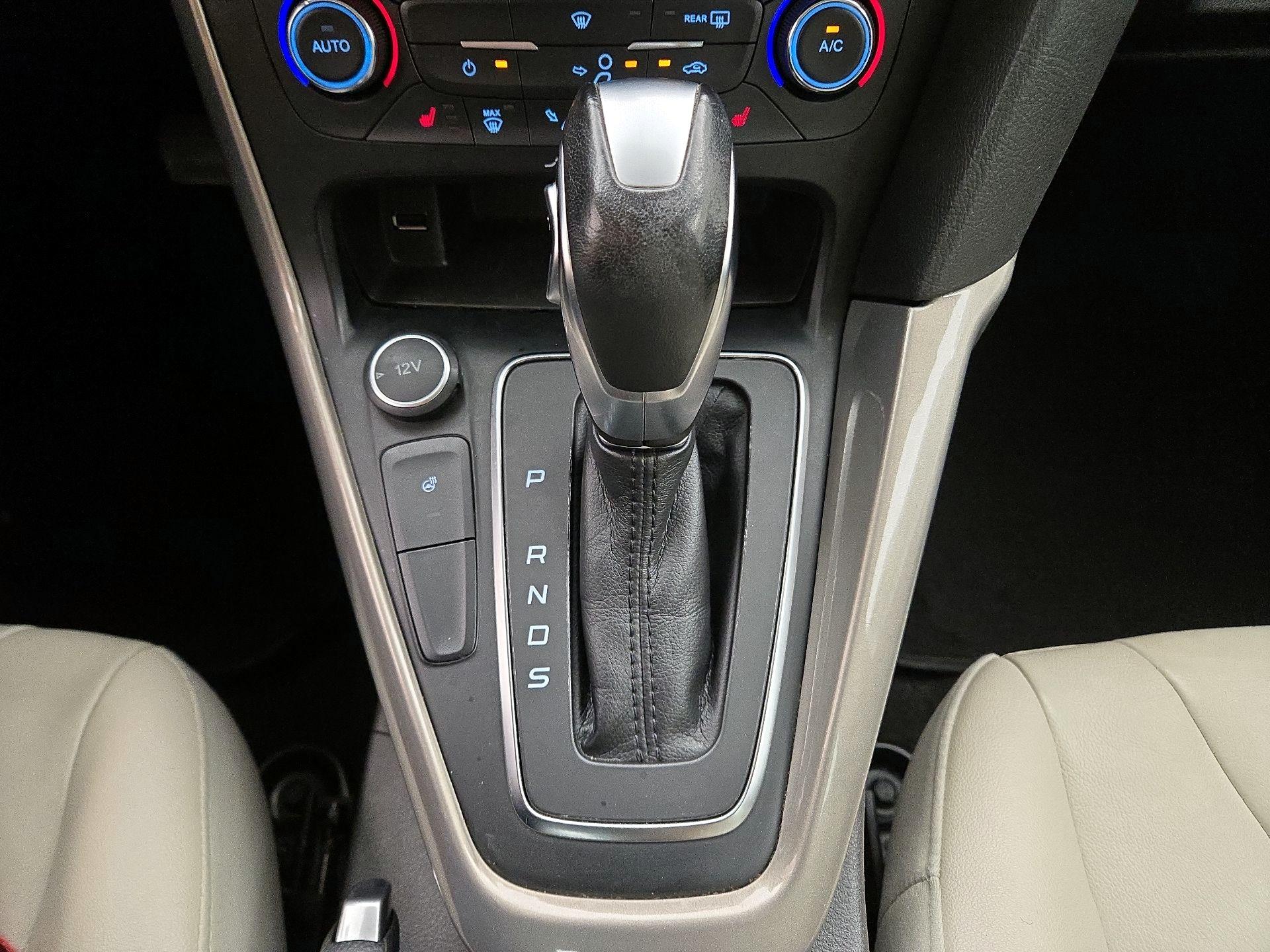 Thumbnail: 2017 Ford Focus - 18