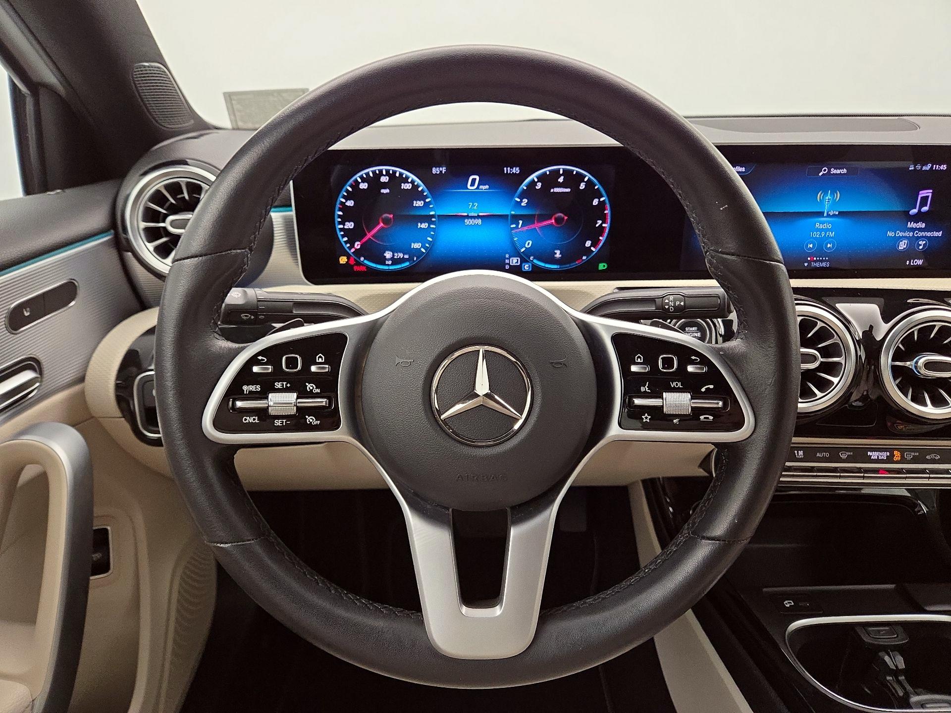 Thumbnail: 2020 Mercedes-Benz A-Class - 10