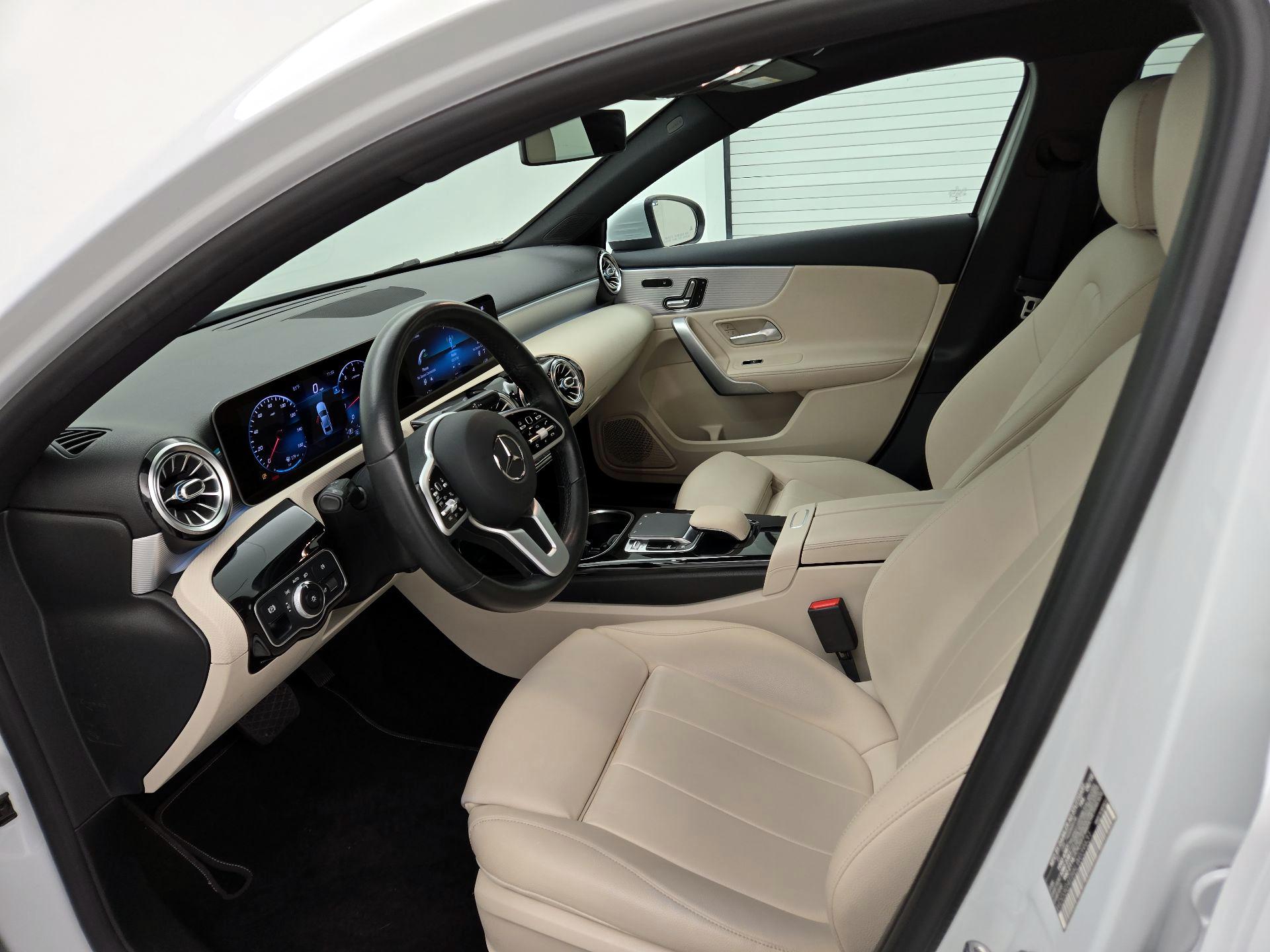Thumbnail: 2020 Mercedes-Benz A-Class - 11