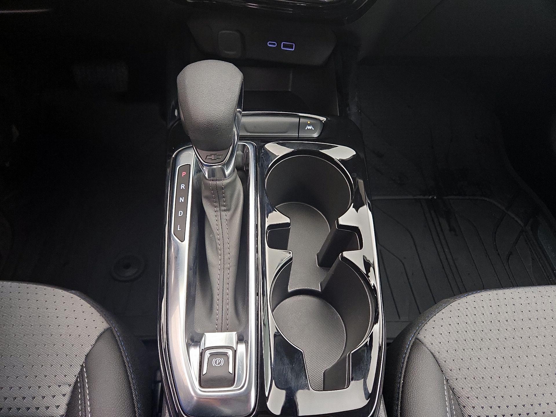 Thumbnail: 2024 Chevrolet Trax - 17